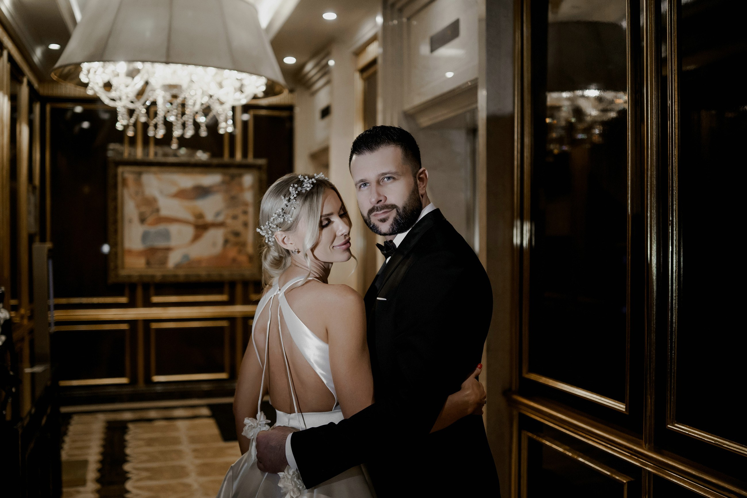 Свадебная фотосессия в отеле St. Regis Москва Никольская. Свадебный и семейный фотограф в Москве Светлана Зоткина