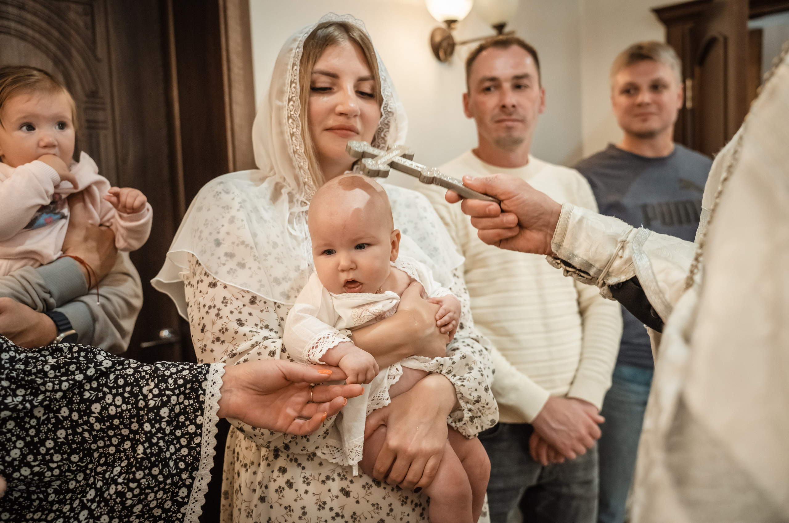 Крещение Анны в хаме Дмитрия Солунского. Фотограф на Крещение Тула и Венчание в Туле, детский и семейный фотограф