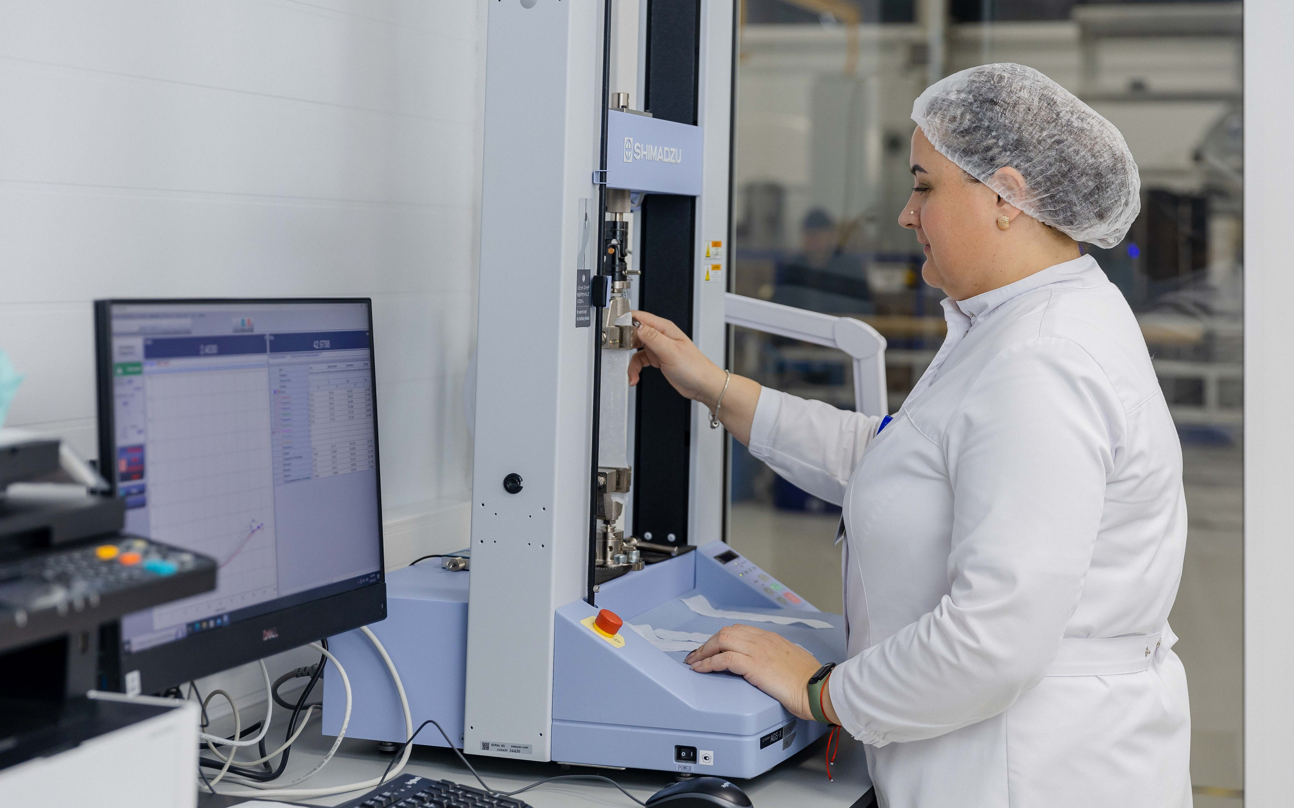 Сотрудники завода Naturell. Главная