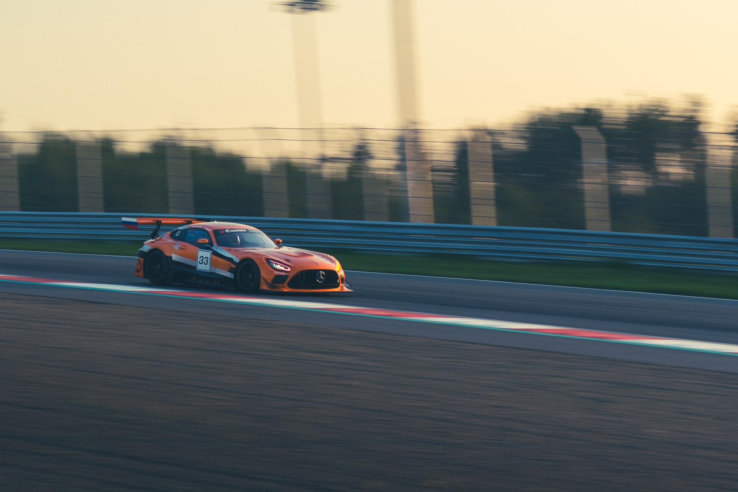 Трек-день Игора Драйв. Портретный и автомобильный фотограф в Санкт-Петербурге Евгений Черепанов