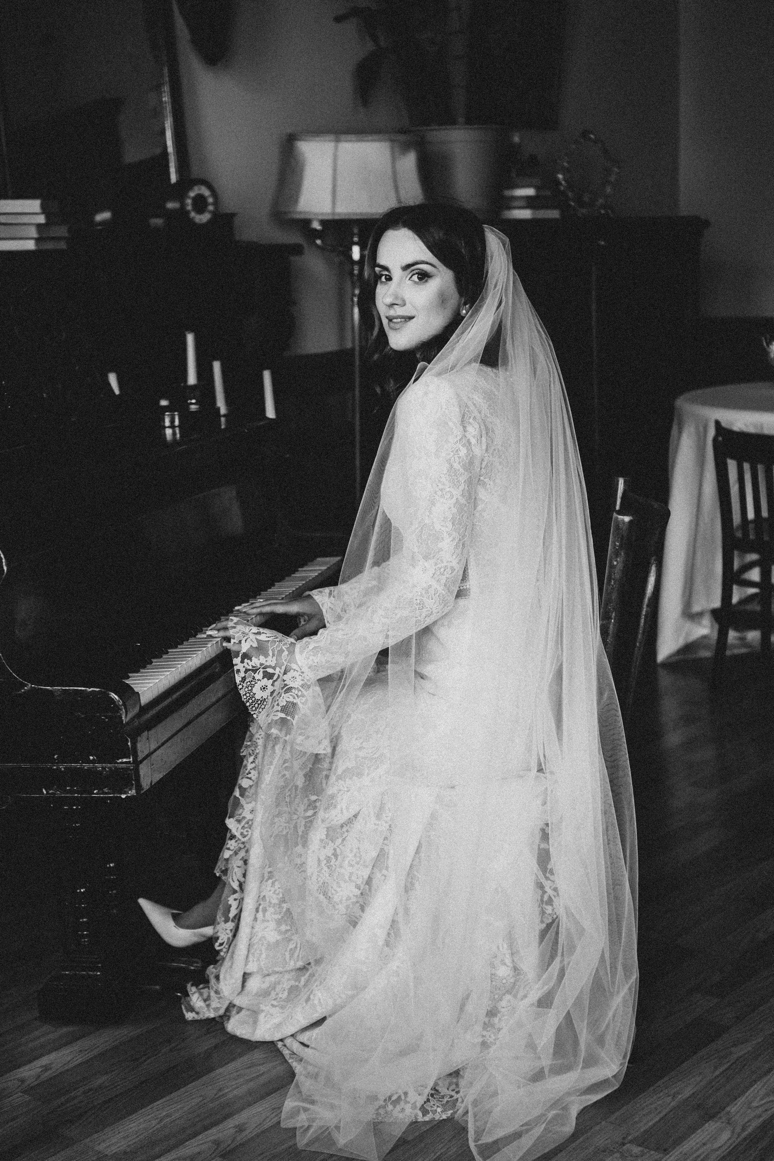 СЪЁМКИ В ПЕРВОМ ДВОРЦЕ ПРОГУЛКА И СТУДИЯ. Профессиональный фотограф, Санкт-Петербург — Виктория Богомолова