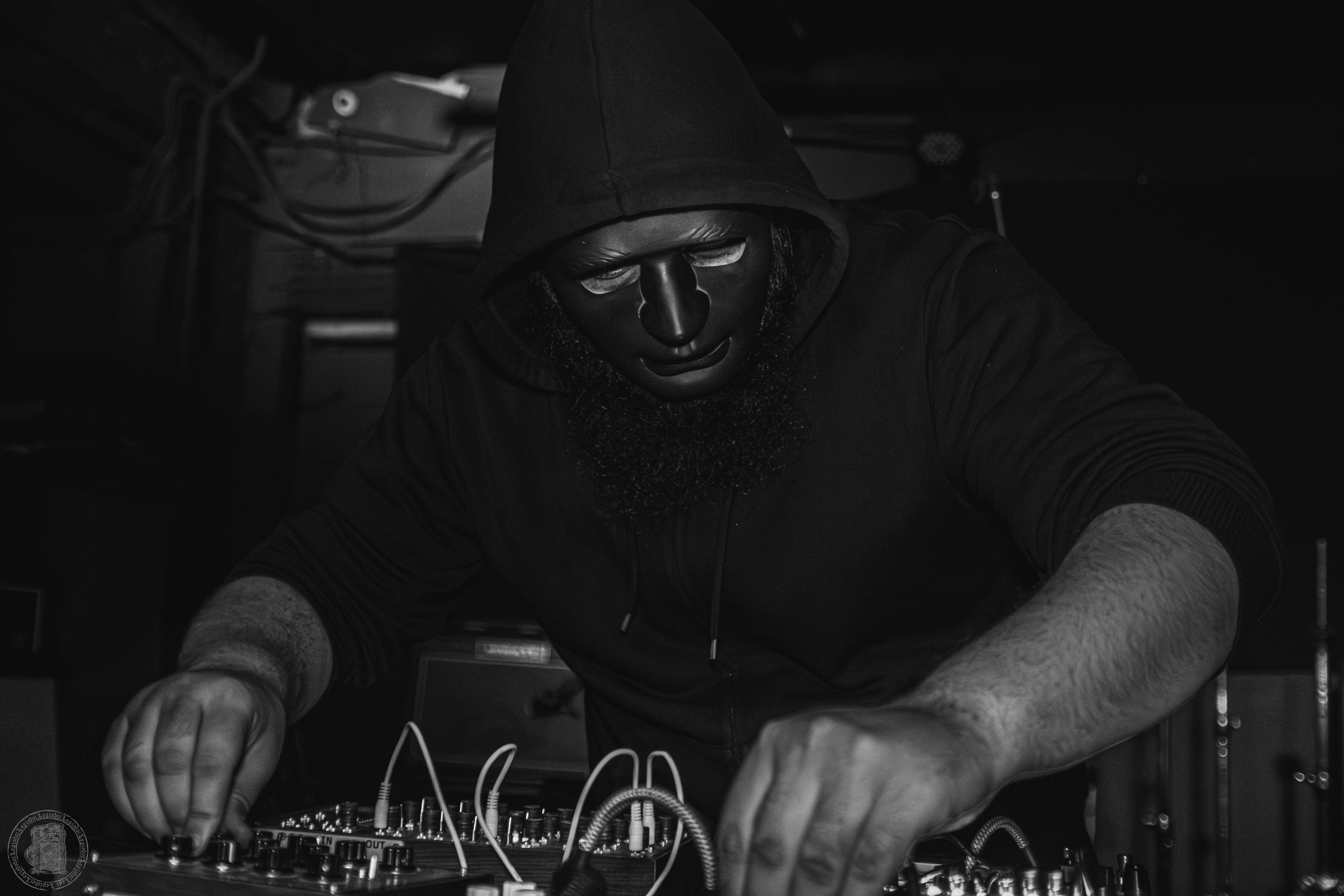 МРА: ААК & Majestat & Wormsden & zadushimenya. 06.04.2025. Репортажный фотограф в Москве Legiodot