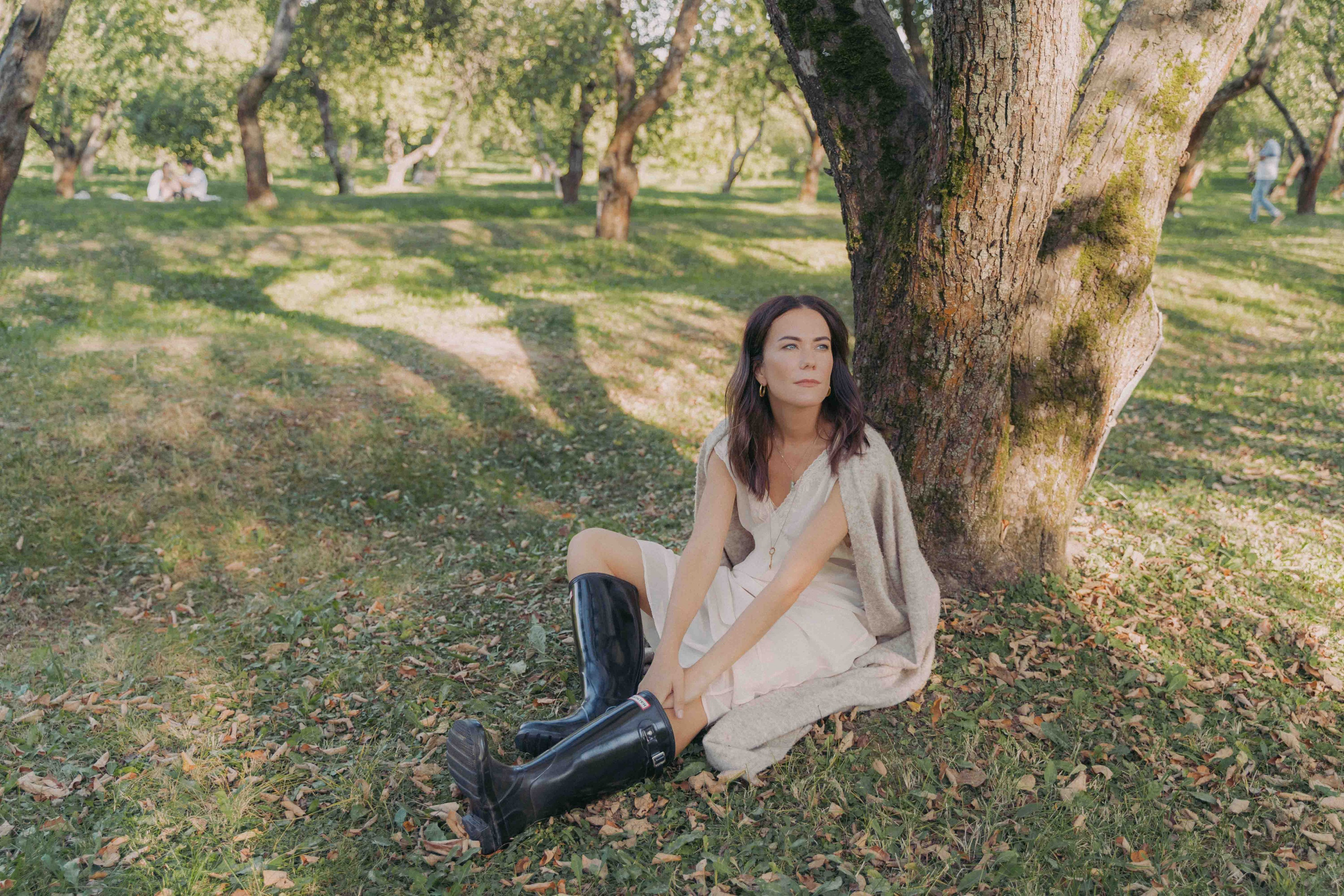 Яблоневый сад и гамак. Фотограф и видеограф в Москве и Абу Даби Мария Кулагина