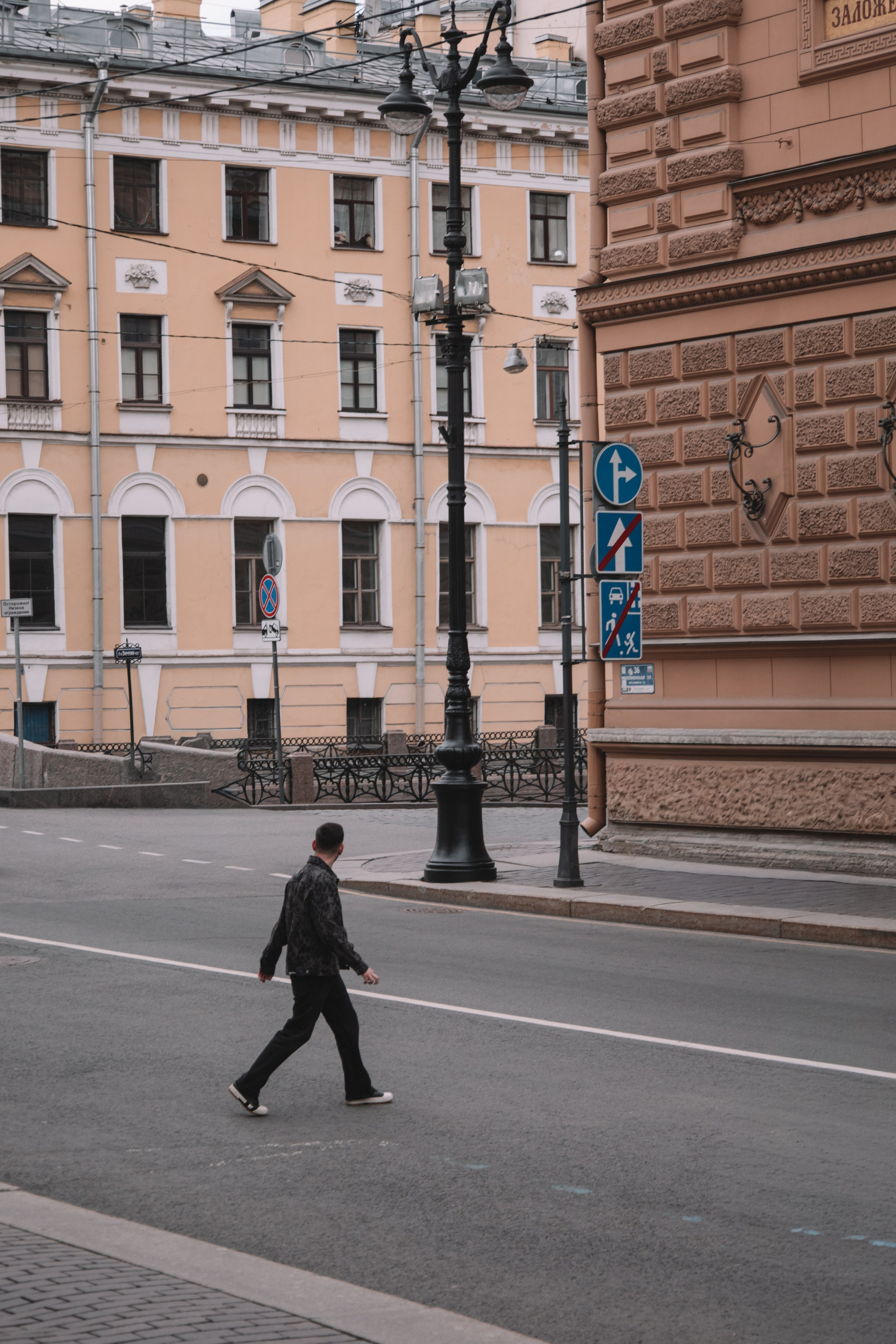 Константин. Семейный фотограф в Санкт-Петербурге. Запечатление мгновений и ярких воспоминаний в Вашей жизни