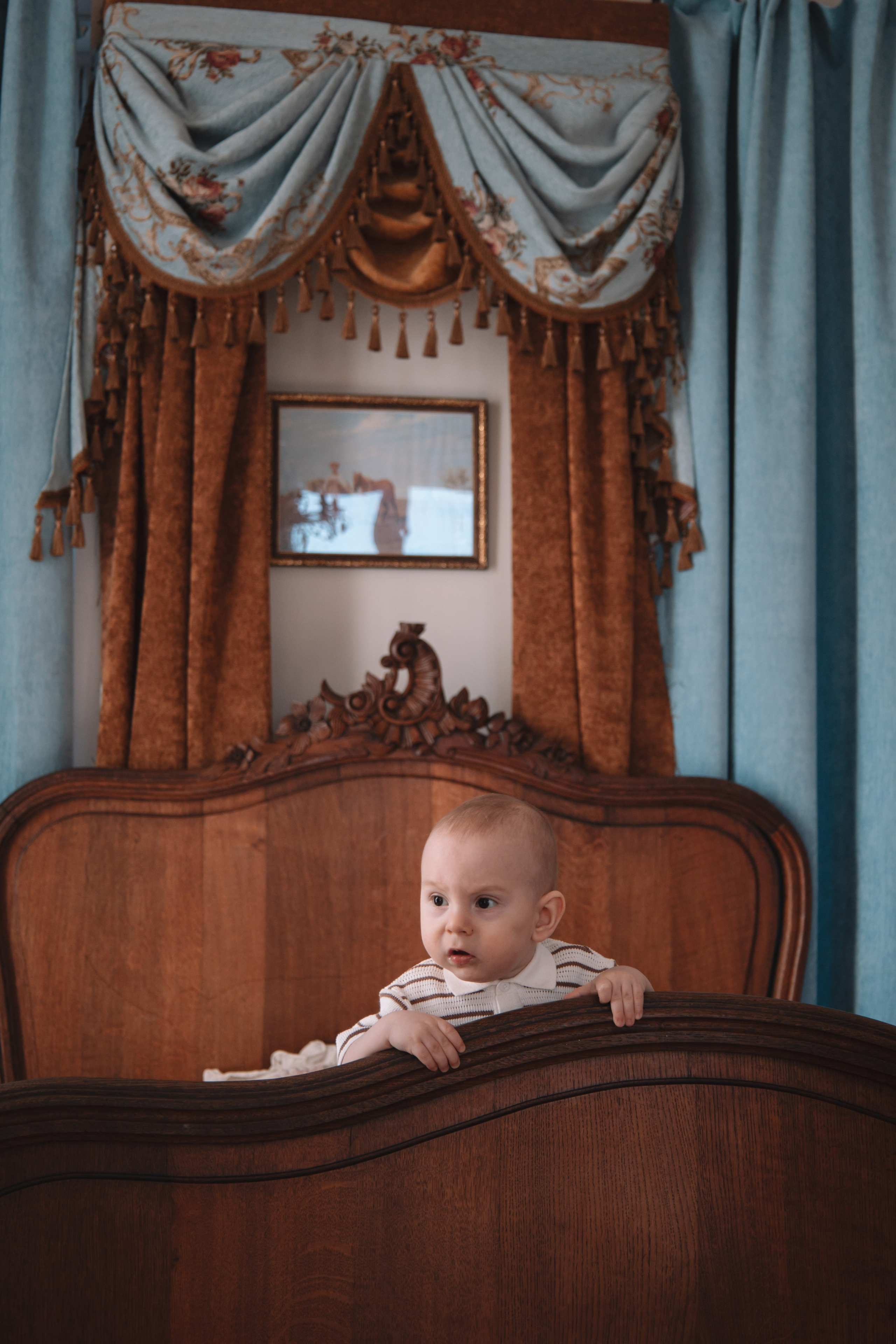 Leona Stage|Библиотека