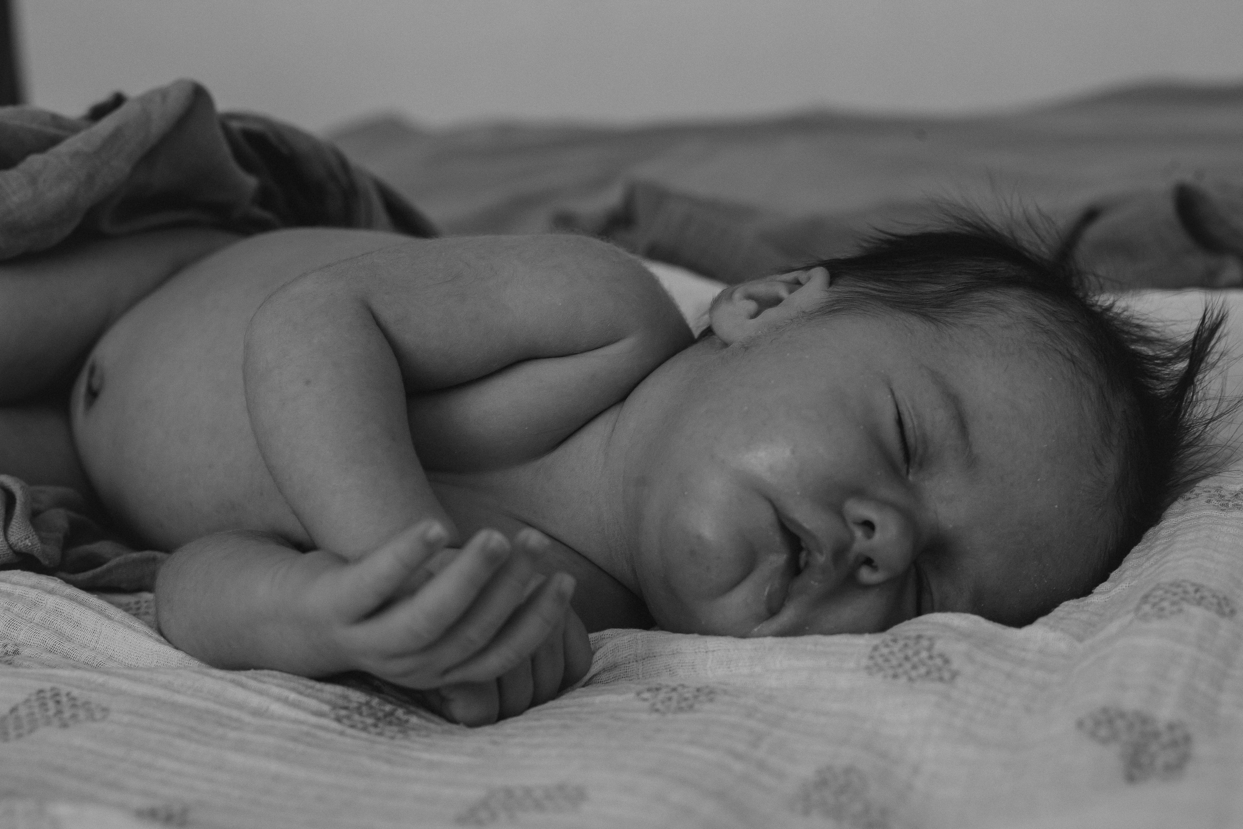 Маргарита с малышкой Викой. Репортажный фотограф в Тюмени Татьяна Мужева