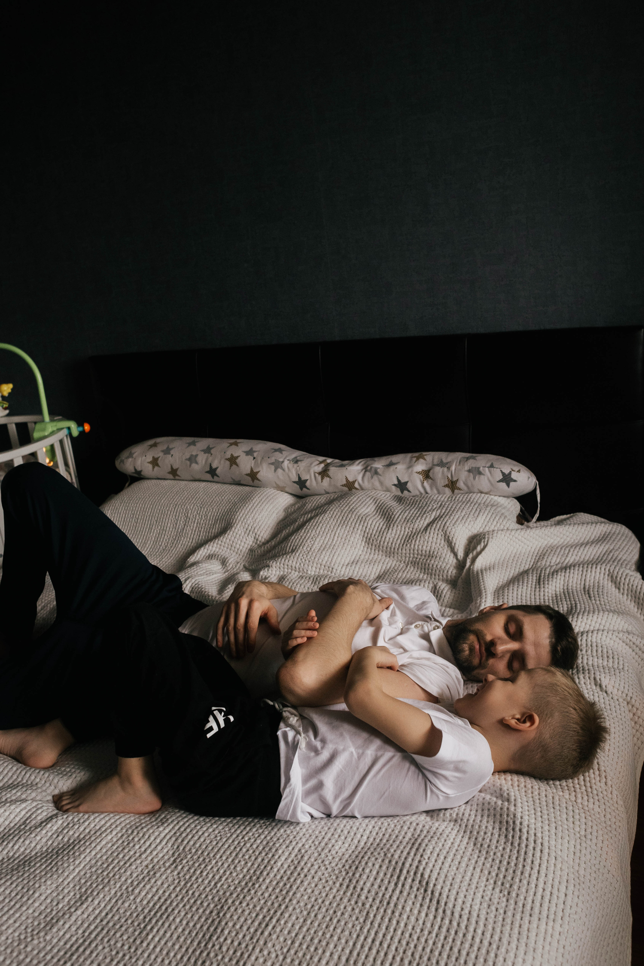 Светлана и Алексей с детьми. Репортажный фотограф в Тюмени Татьяна Мужева