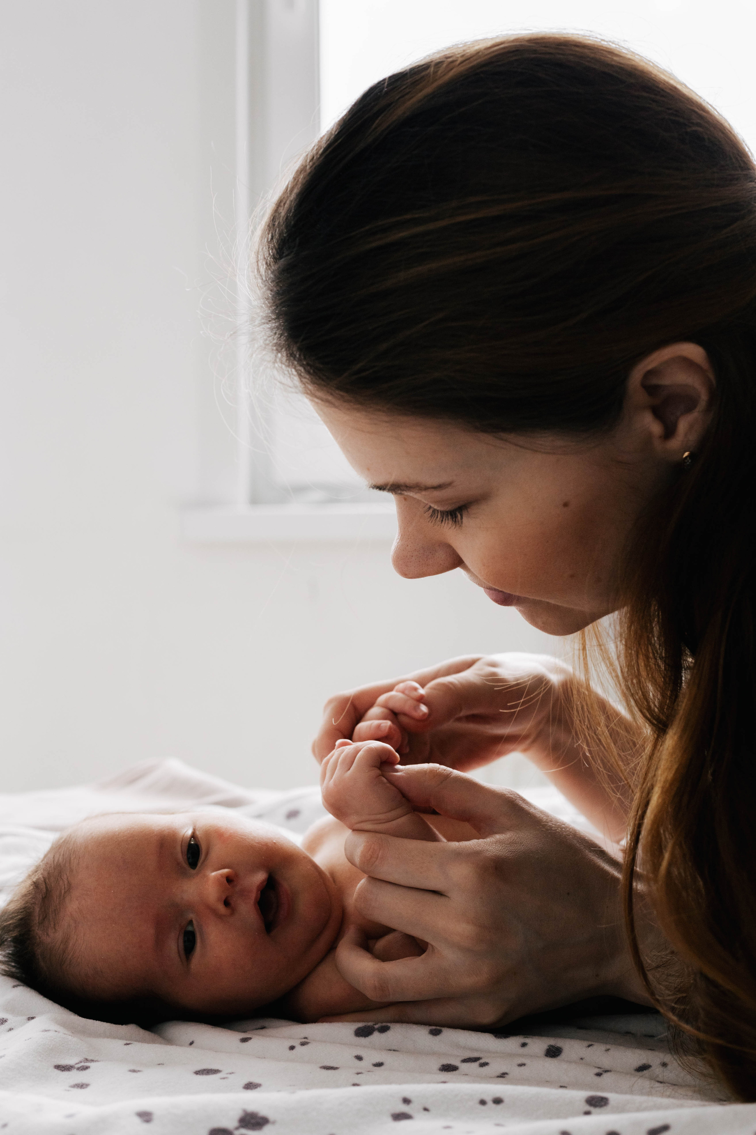 Маргарита с малышкой Викой. Репортажный фотограф в Тюмени Татьяна Мужева