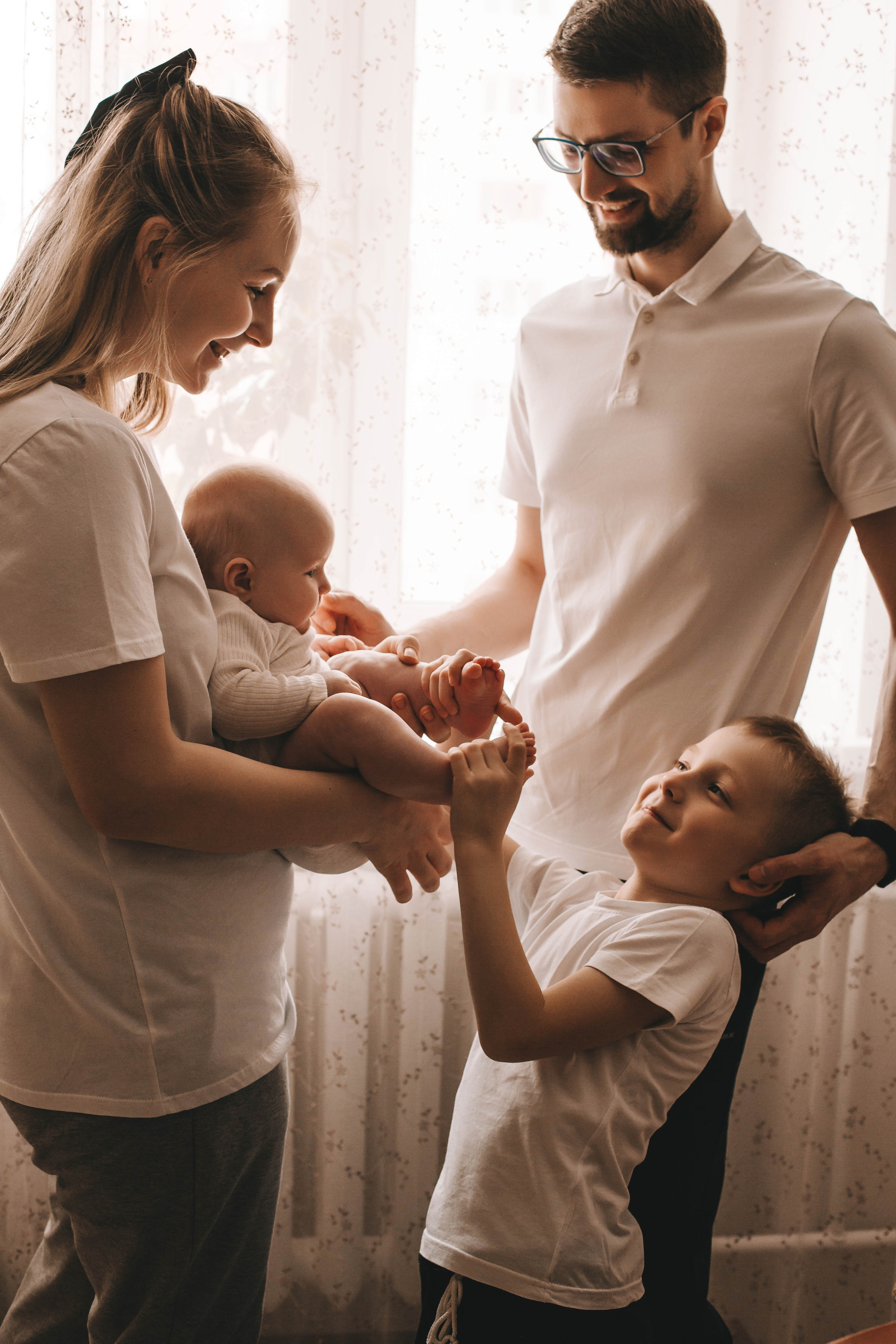 Светлана и Алексей с детьми. Репортажный фотограф в Тюмени Татьяна Мужева