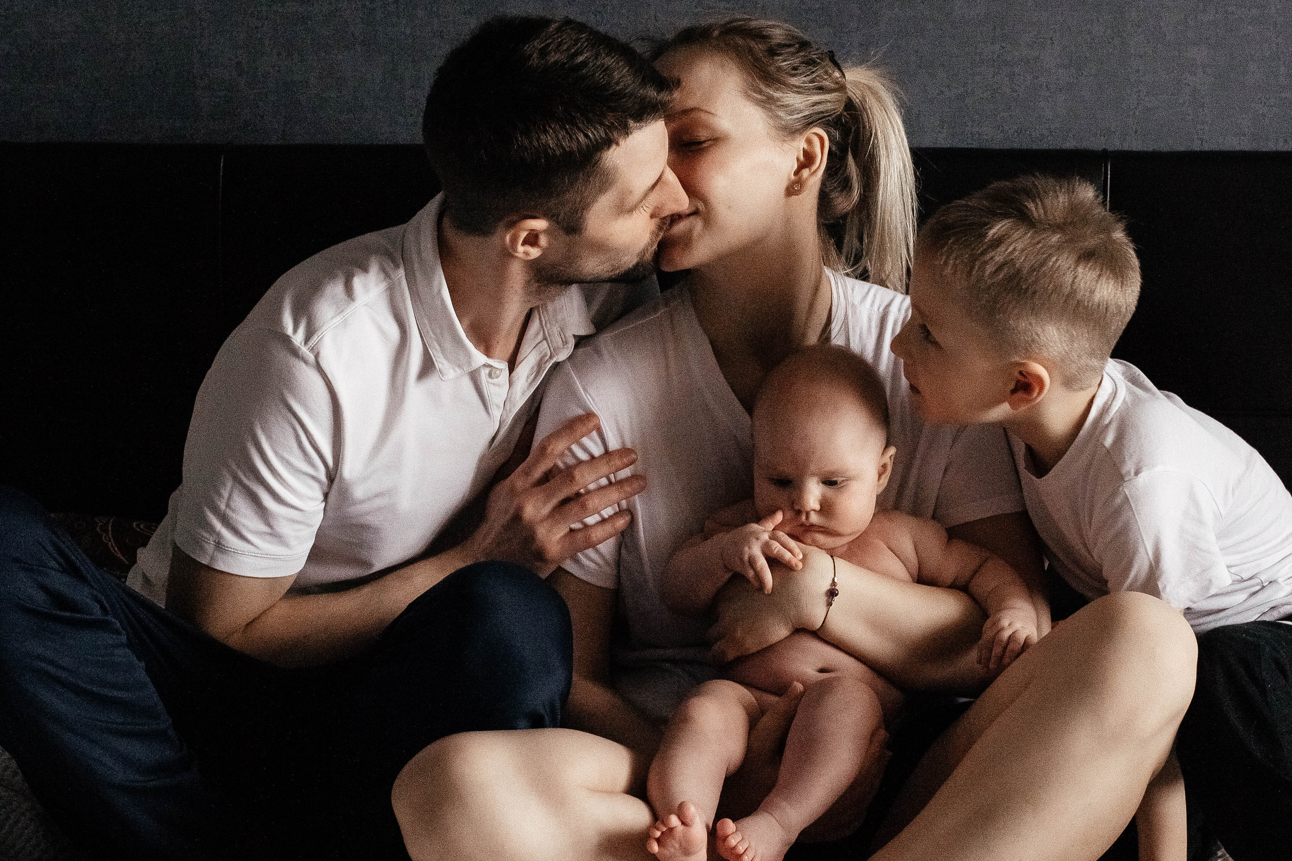 Светлана и Алексей с детьми. Репортажный фотограф в Тюмени Татьяна Мужева