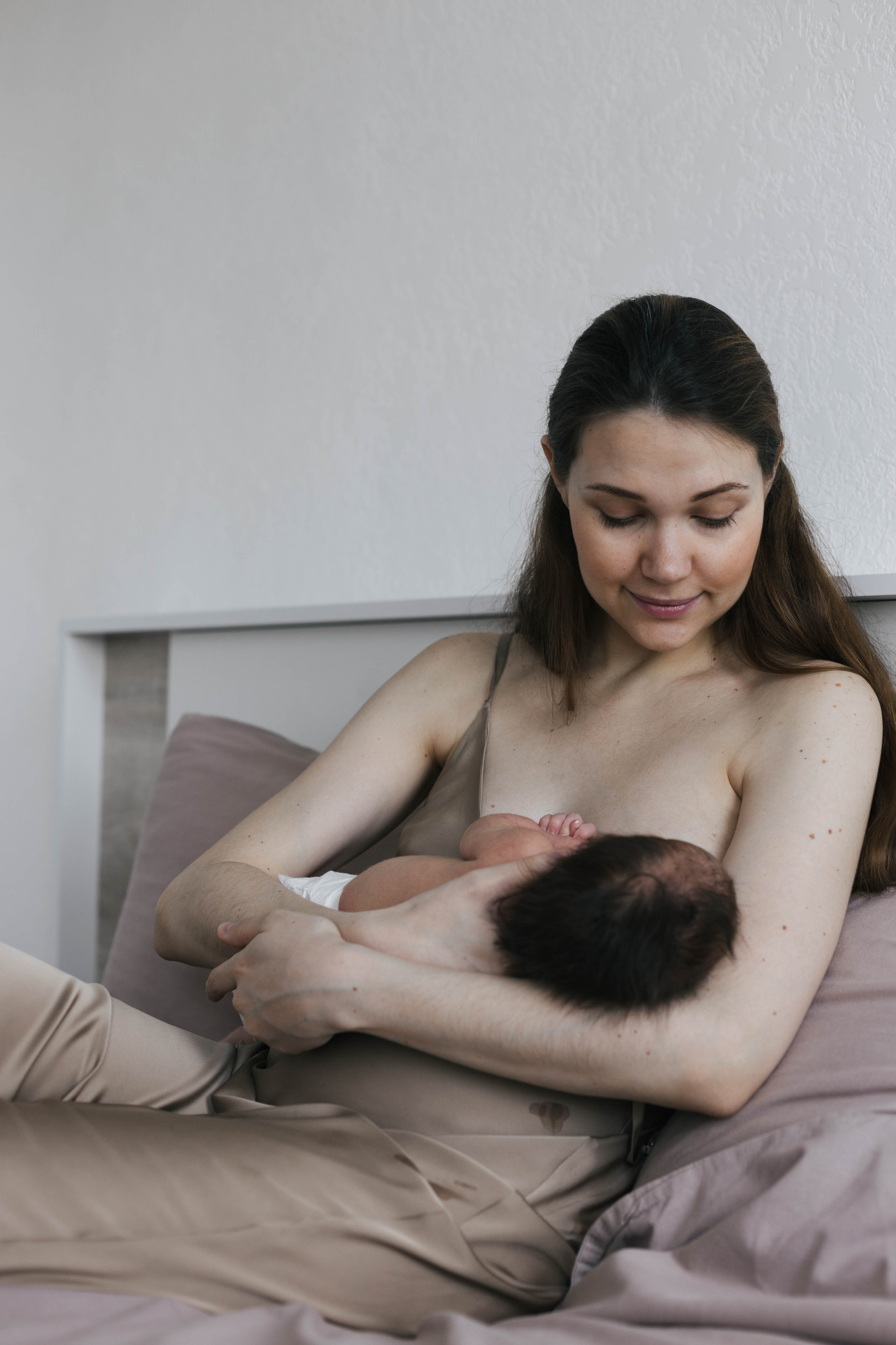 Маргарита с малышкой Викой. Репортажный фотограф в Тюмени Татьяна Мужева