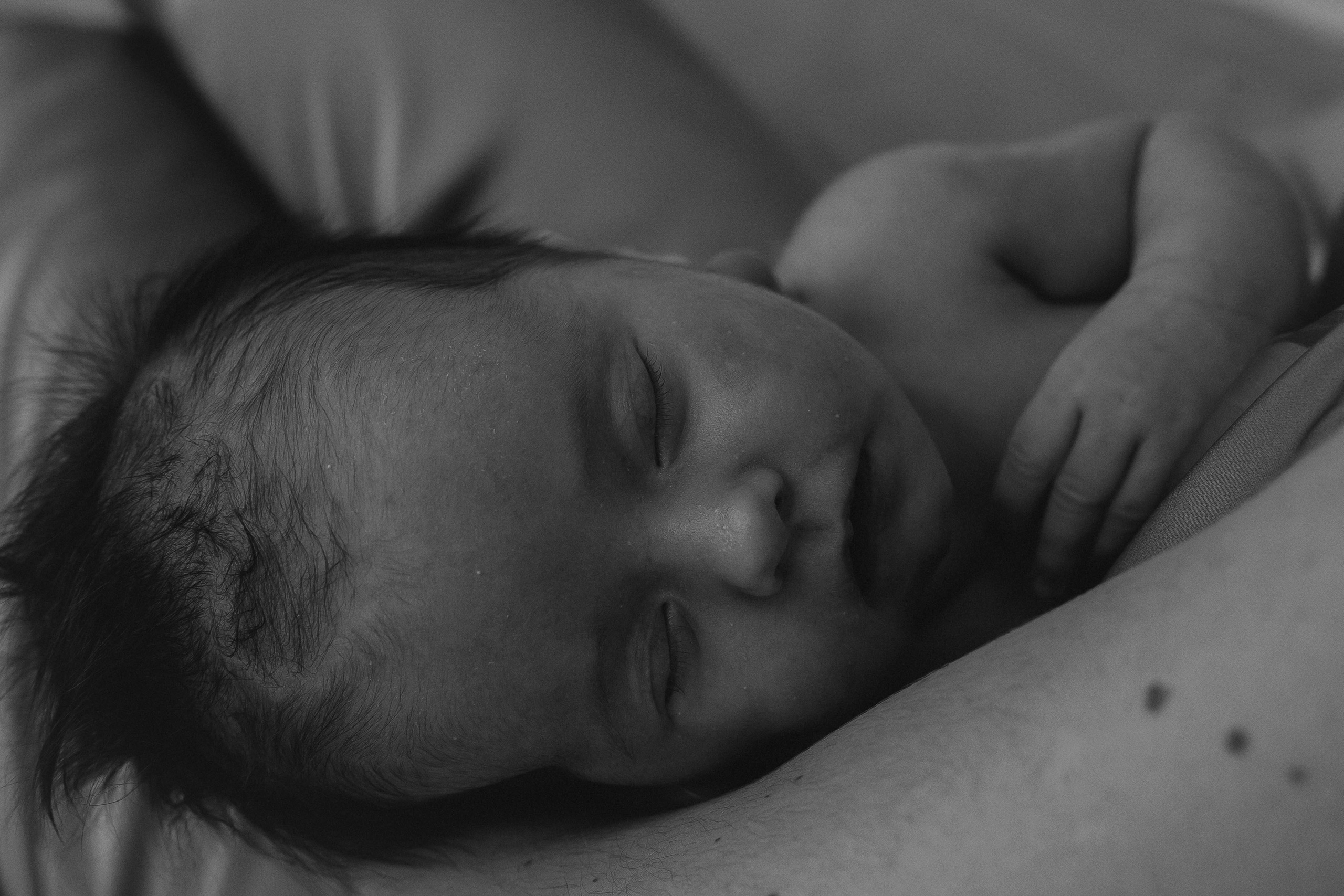 Маргарита с малышкой Викой. Репортажный фотограф в Тюмени Татьяна Мужева