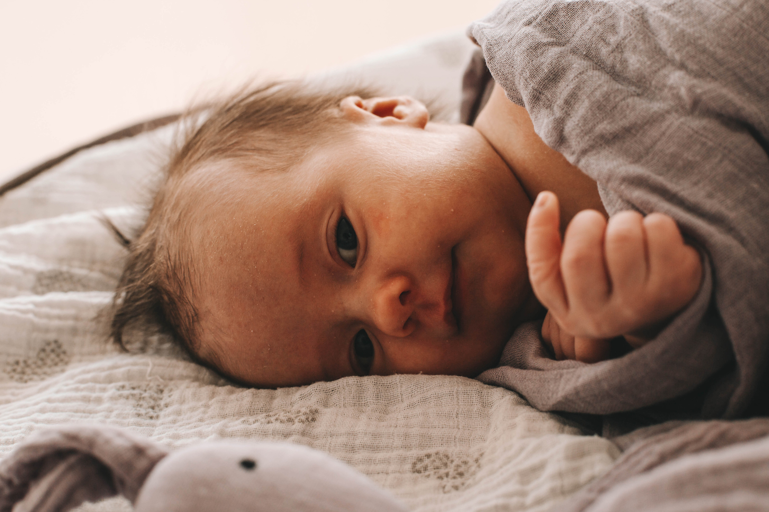 Маргарита с малышкой Викой. Репортажный фотограф в Тюмени Татьяна Мужева