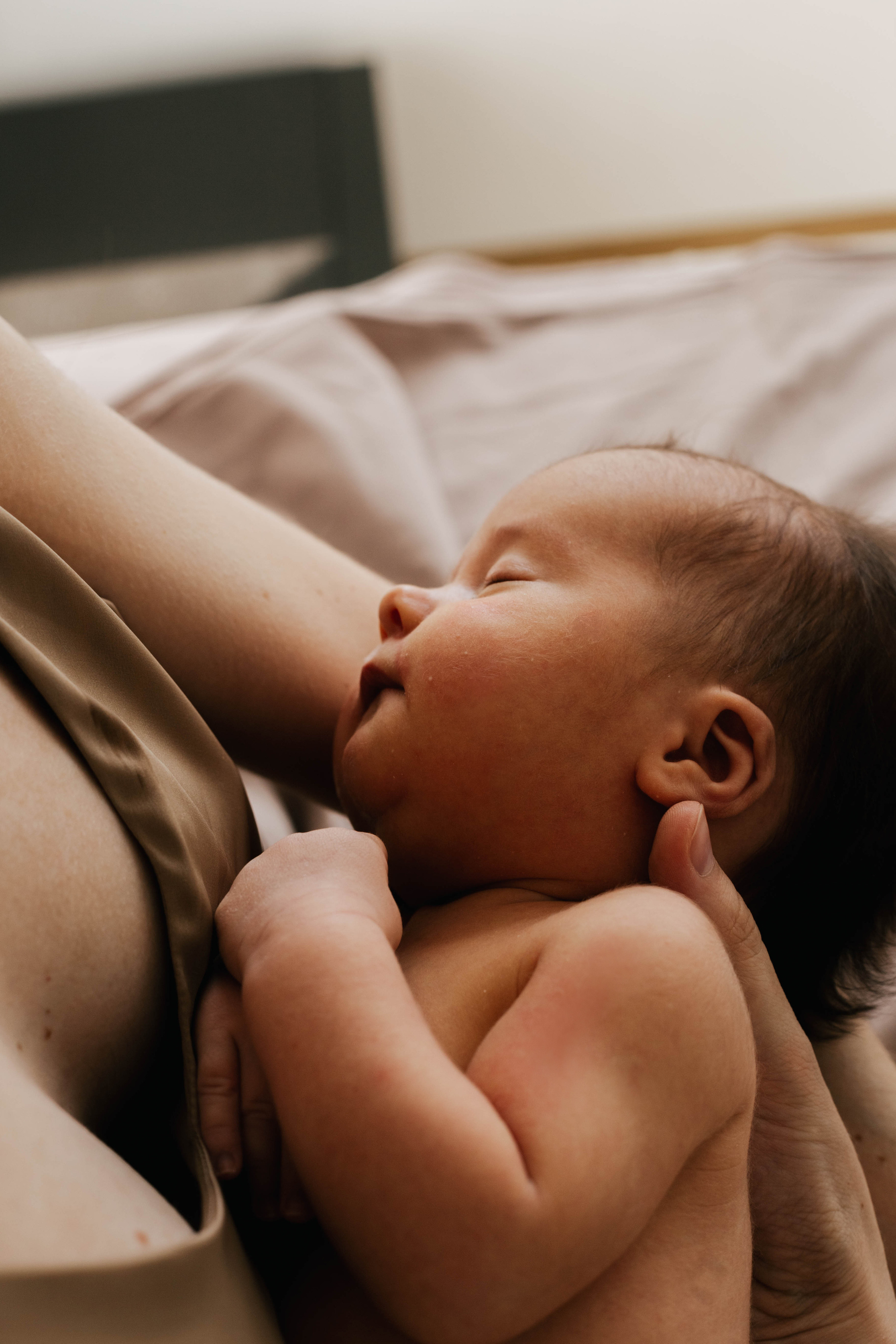 Маргарита с малышкой Викой. Репортажный фотограф в Тюмени Татьяна Мужева