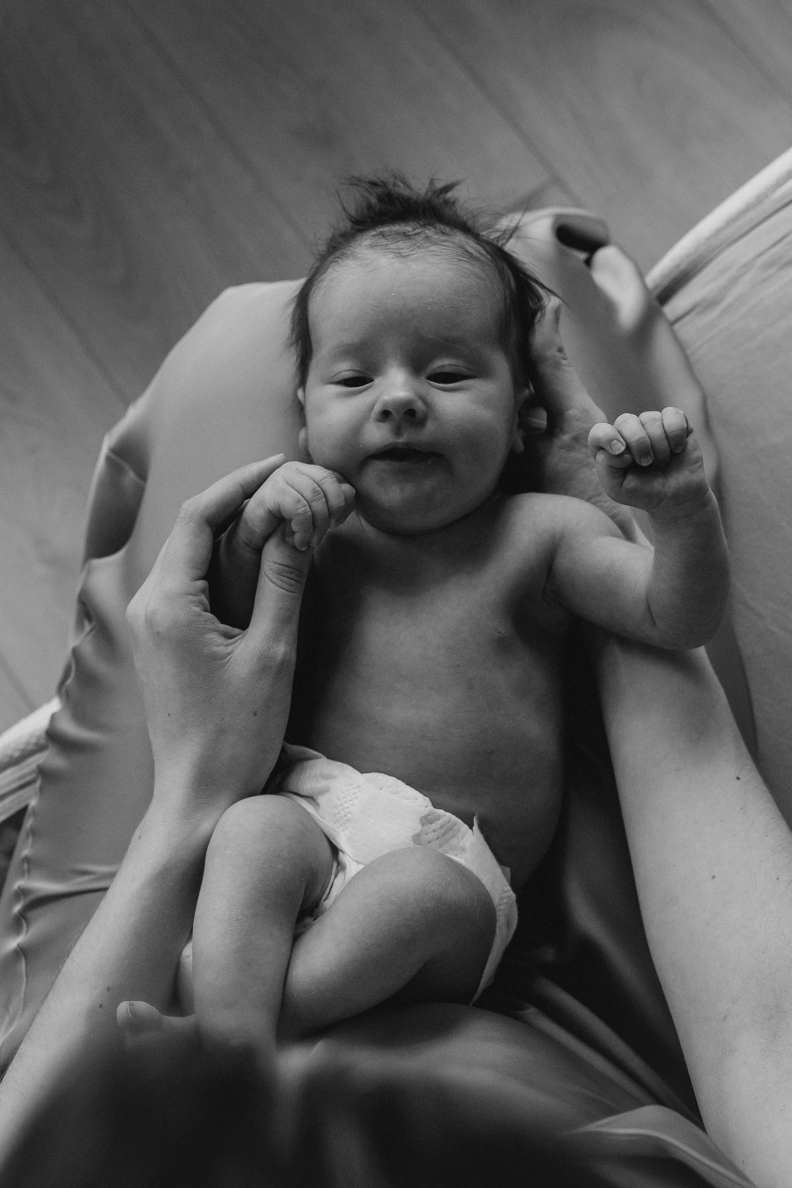 Маргарита с малышкой Викой. Репортажный фотограф в Тюмени Татьяна Мужева