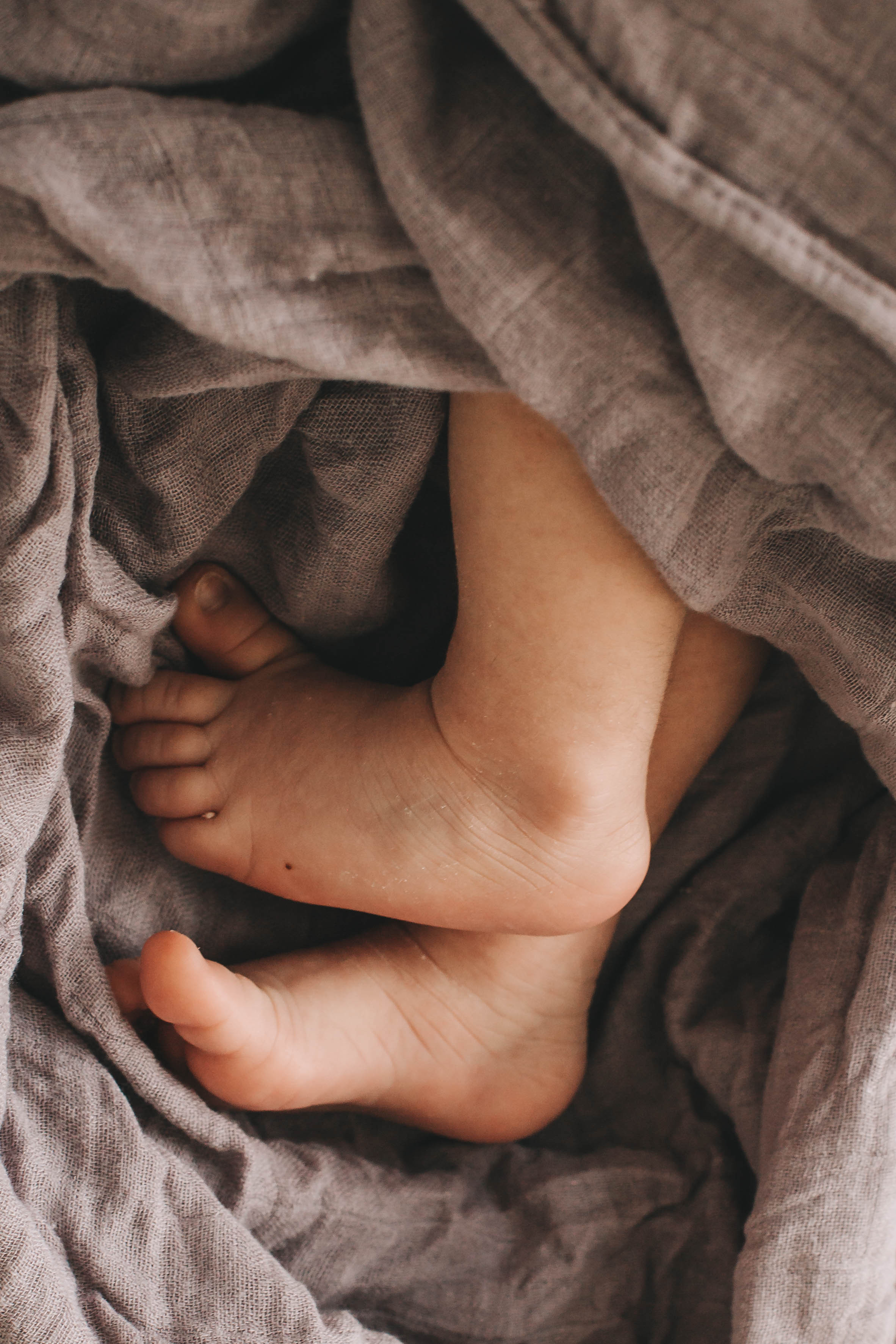 Маргарита с малышкой Викой. Репортажный фотограф в Тюмени Татьяна Мужева