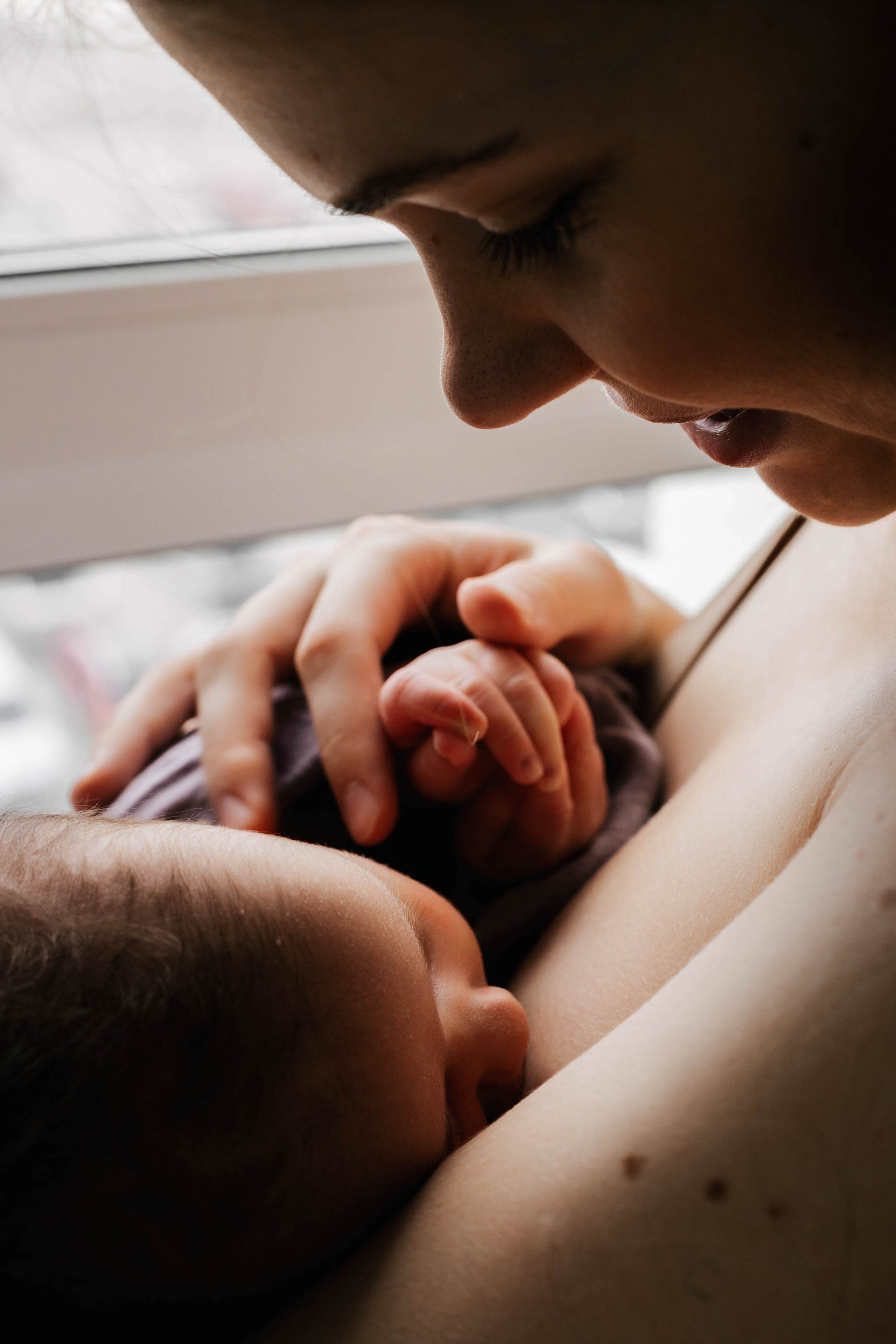 Маргарита с малышкой Викой. Репортажный фотограф в Тюмени Татьяна Мужева