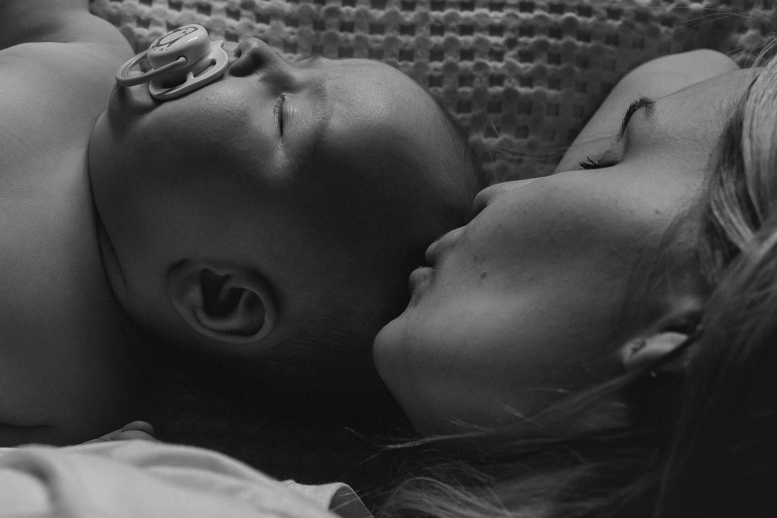 Светлана и Алексей с детьми. Репортажный фотограф в Тюмени Татьяна Мужева