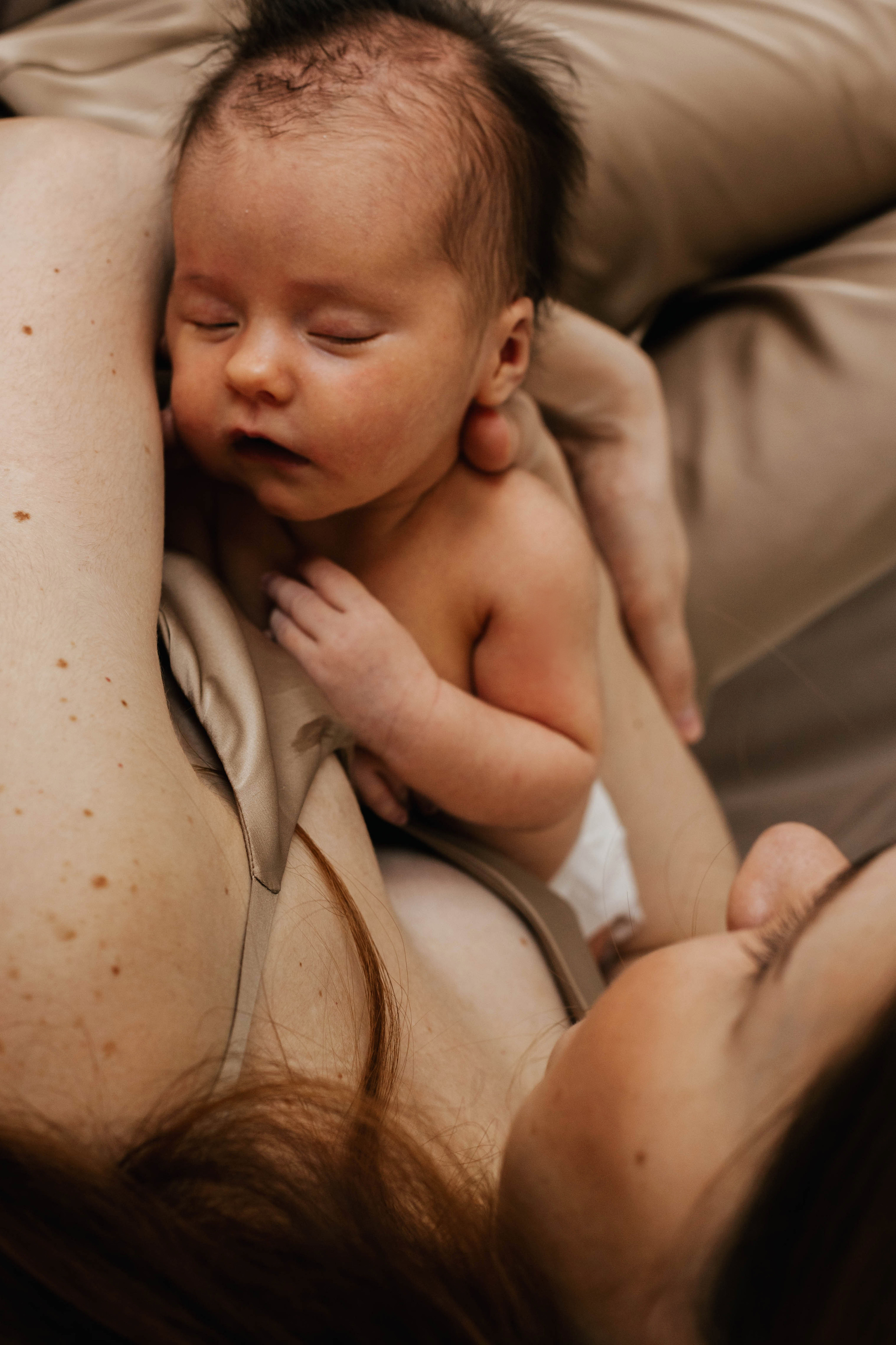 Маргарита с малышкой Викой. Репортажный фотограф в Тюмени Татьяна Мужева