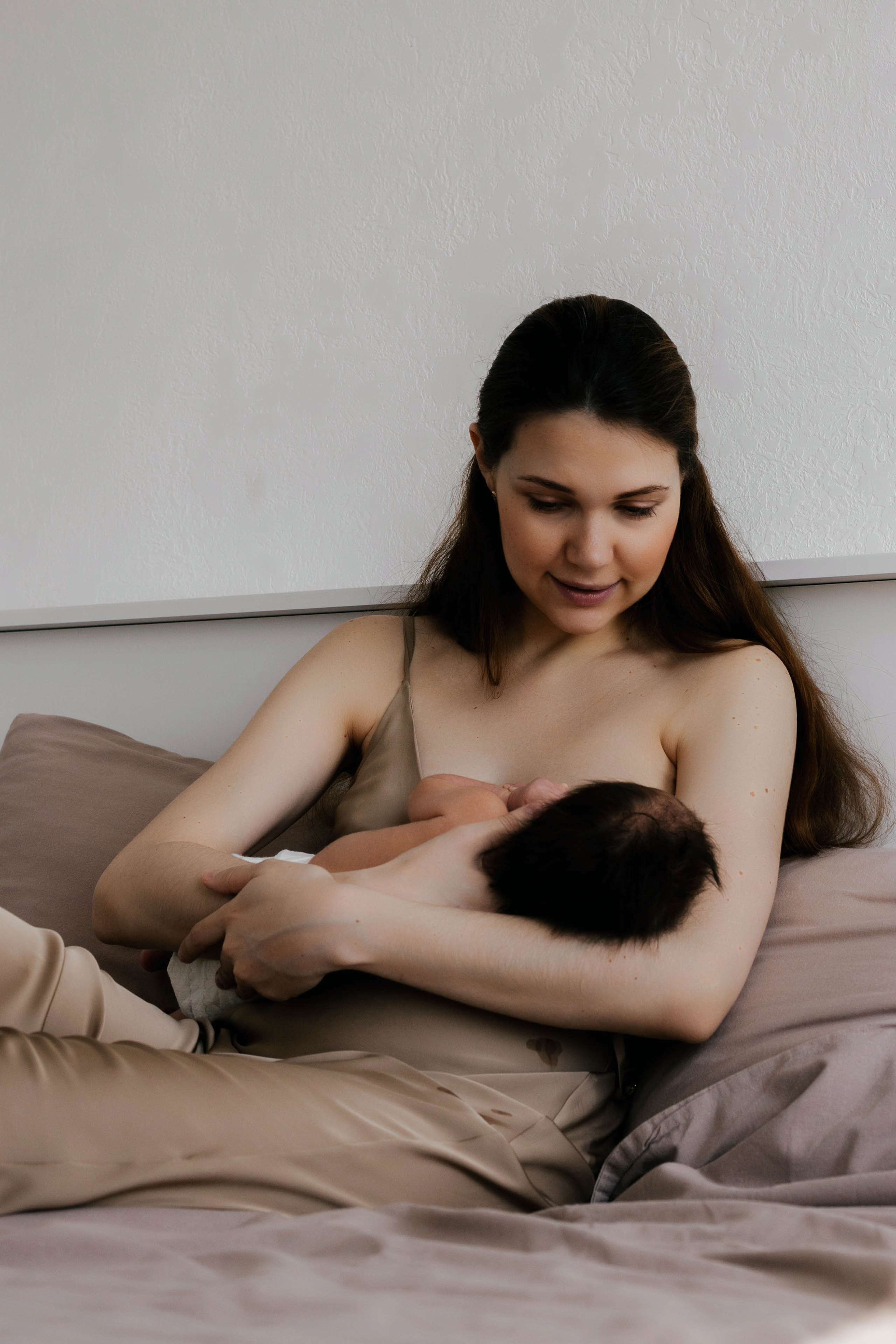 Маргарита с малышкой Викой. Репортажный фотограф в Тюмени Татьяна Мужева