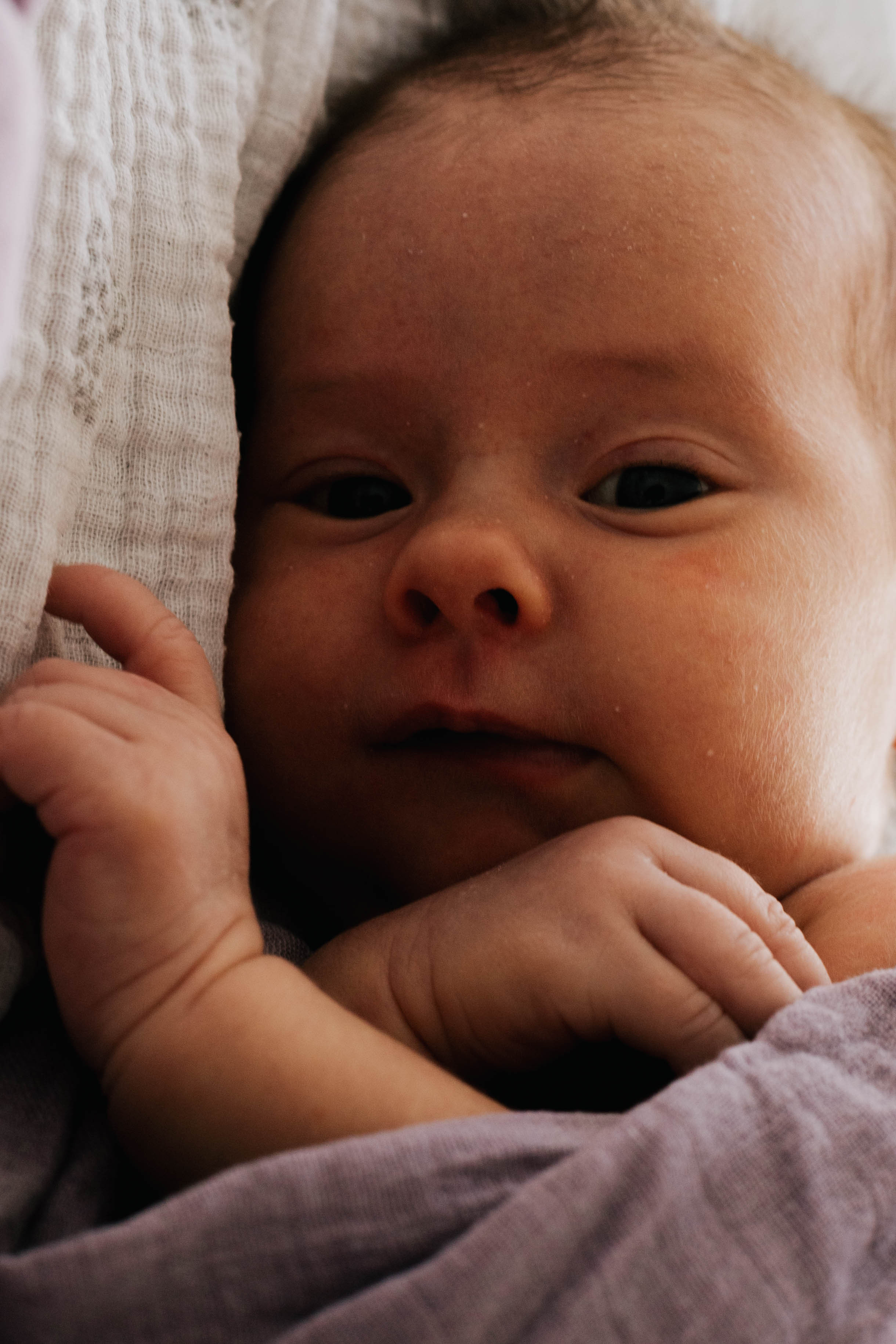 Маргарита с малышкой Викой. Репортажный фотограф в Тюмени Татьяна Мужева