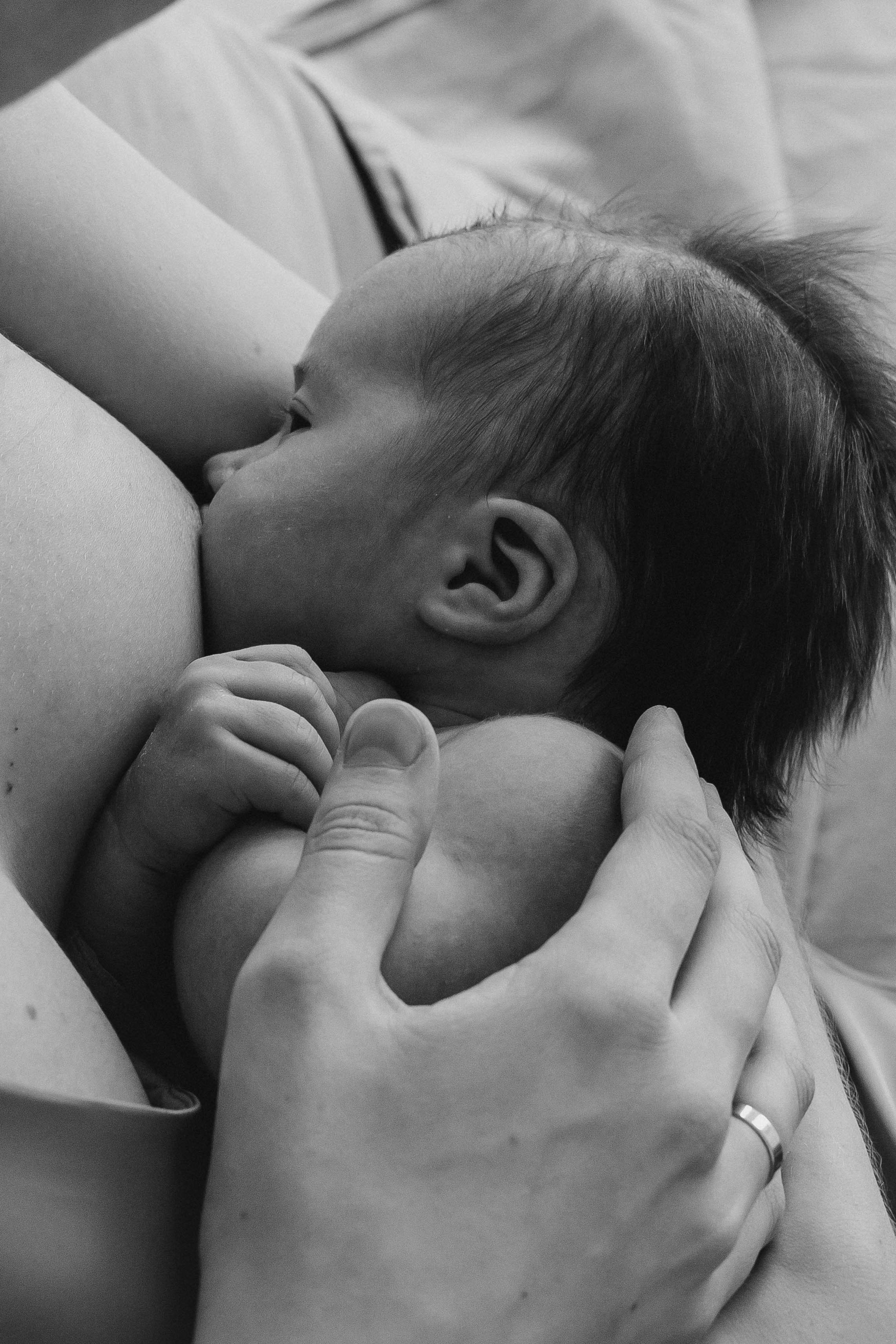 Маргарита с малышкой Викой. Репортажный фотограф в Тюмени Татьяна Мужева