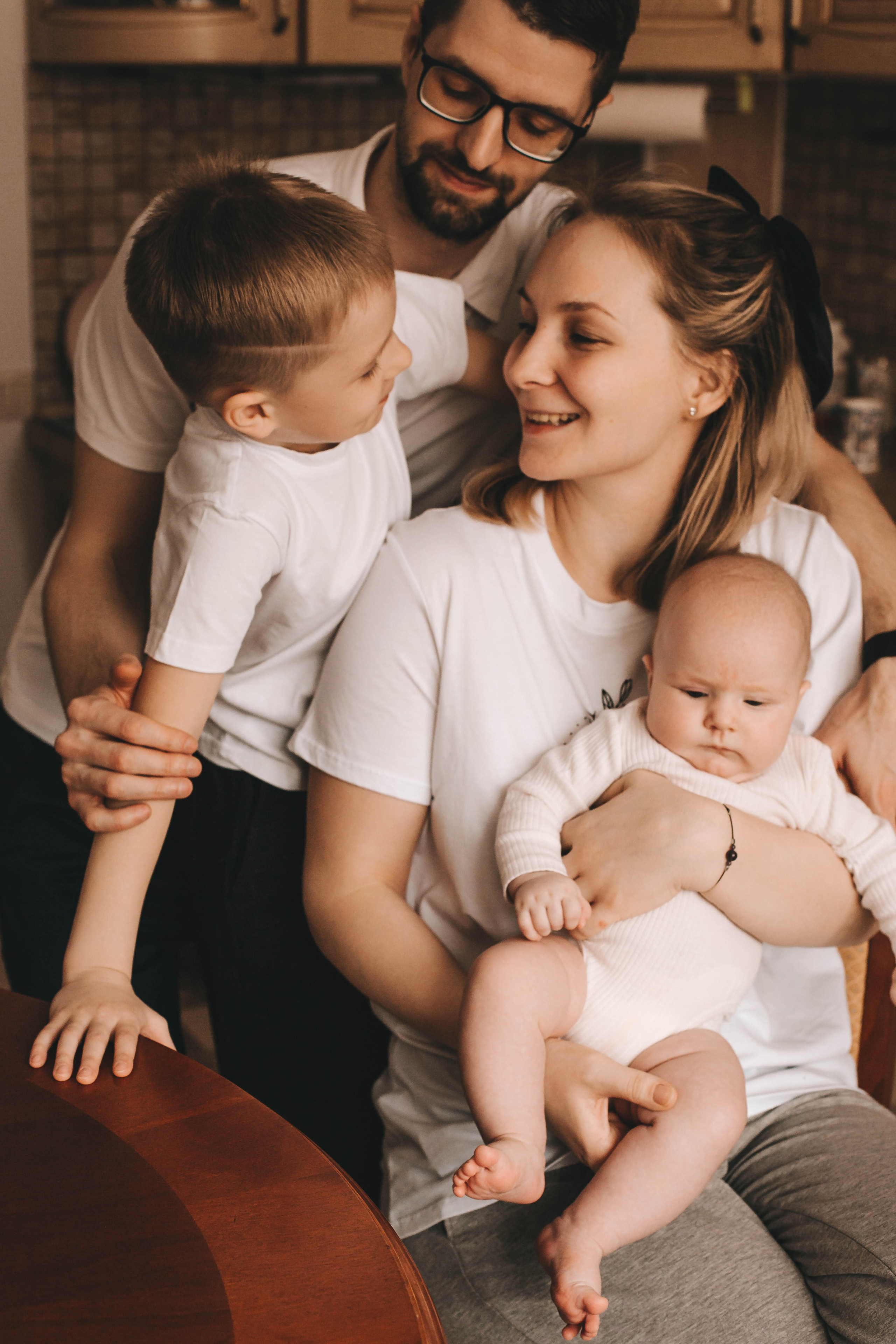 Светлана и Алексей с детьми. Репортажный фотограф в Тюмени Татьяна Мужева