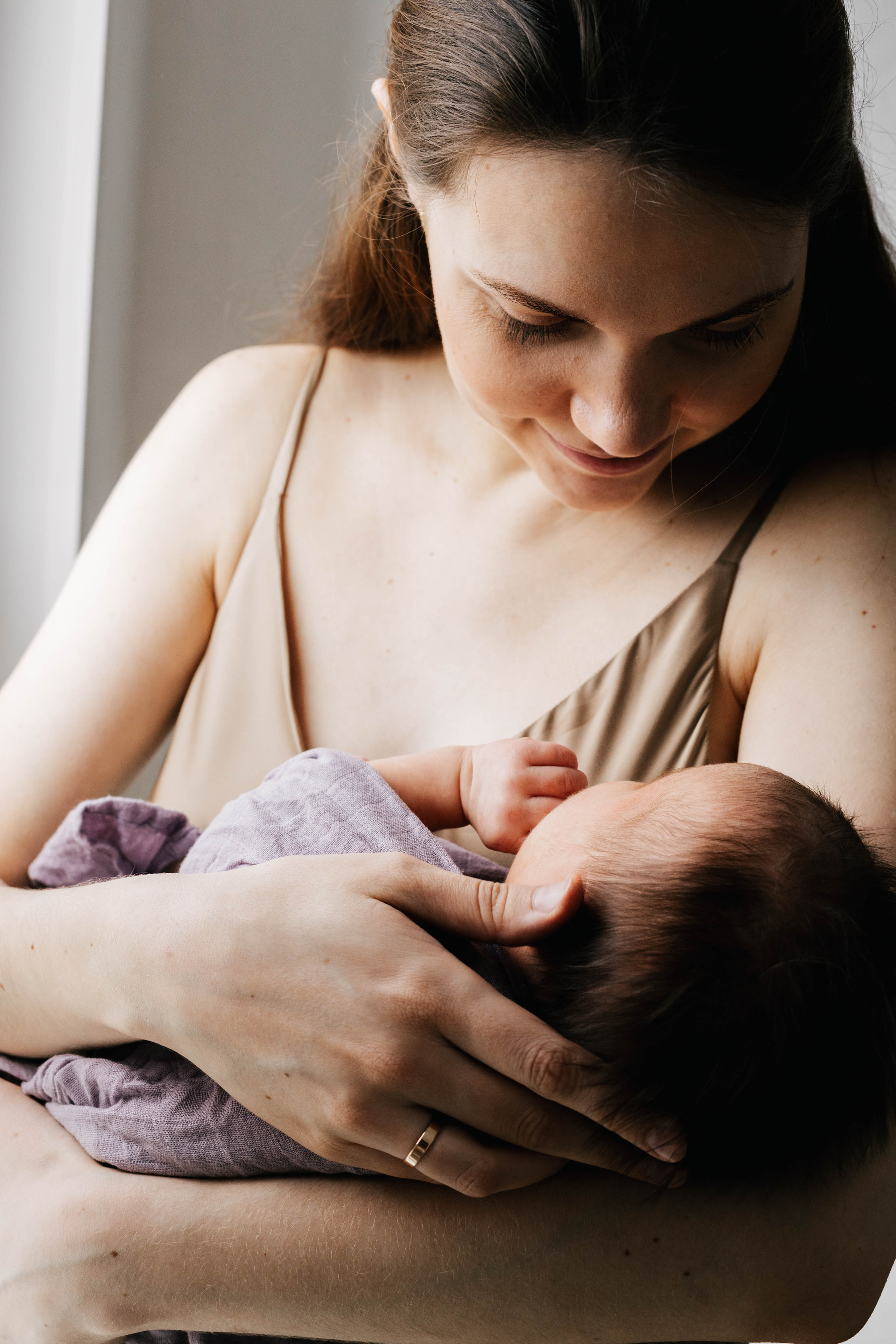 Маргарита с малышкой Викой. Репортажный фотограф в Тюмени Татьяна Мужева