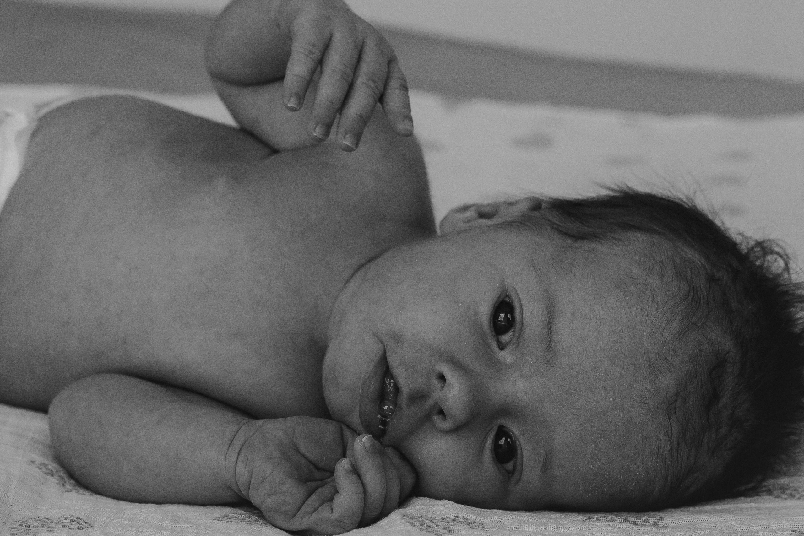 Маргарита с малышкой Викой. Репортажный фотограф в Тюмени Татьяна Мужева