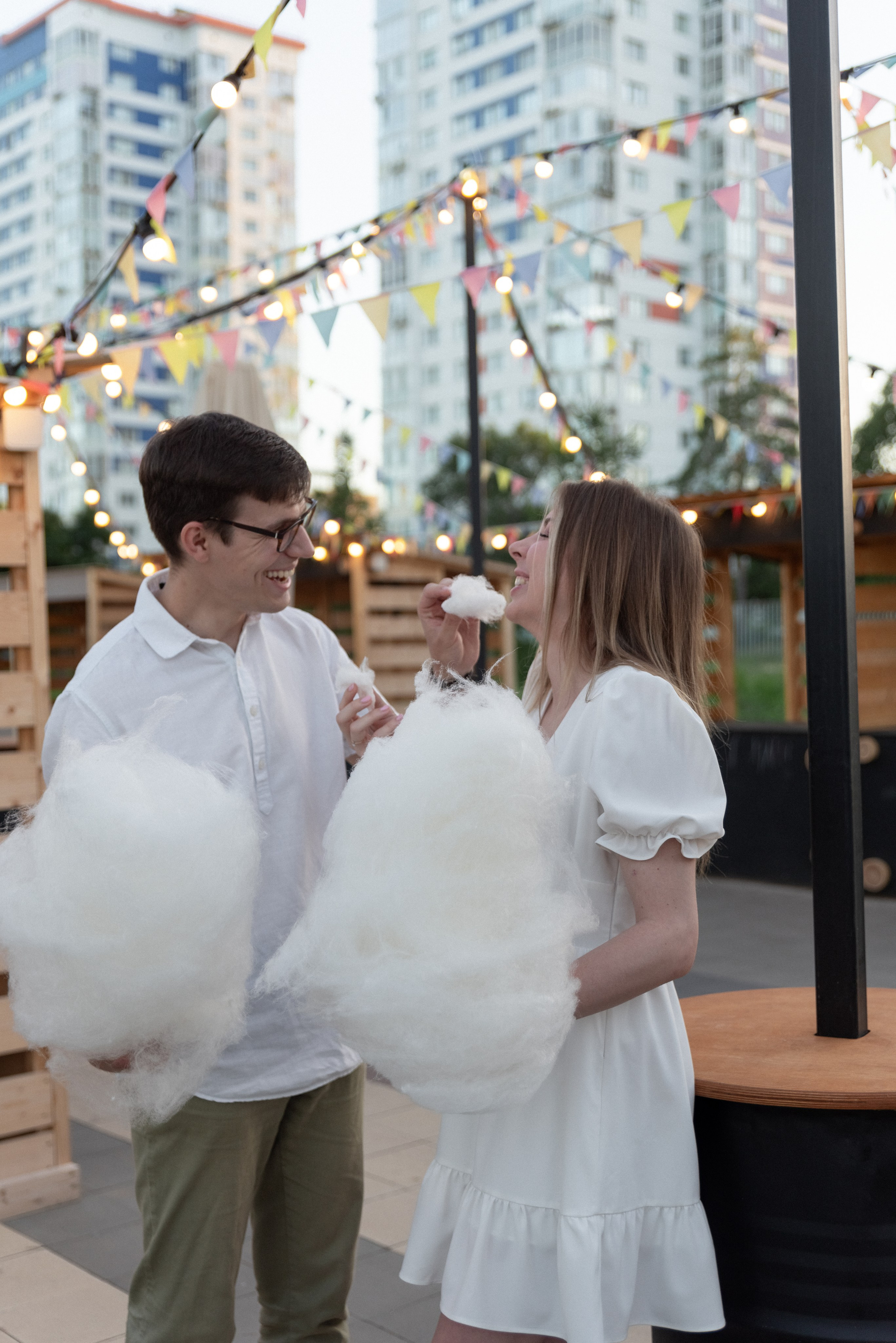 Love Story карусель. Аня и Никита. Фотограф Алеся Груздо Волгоград