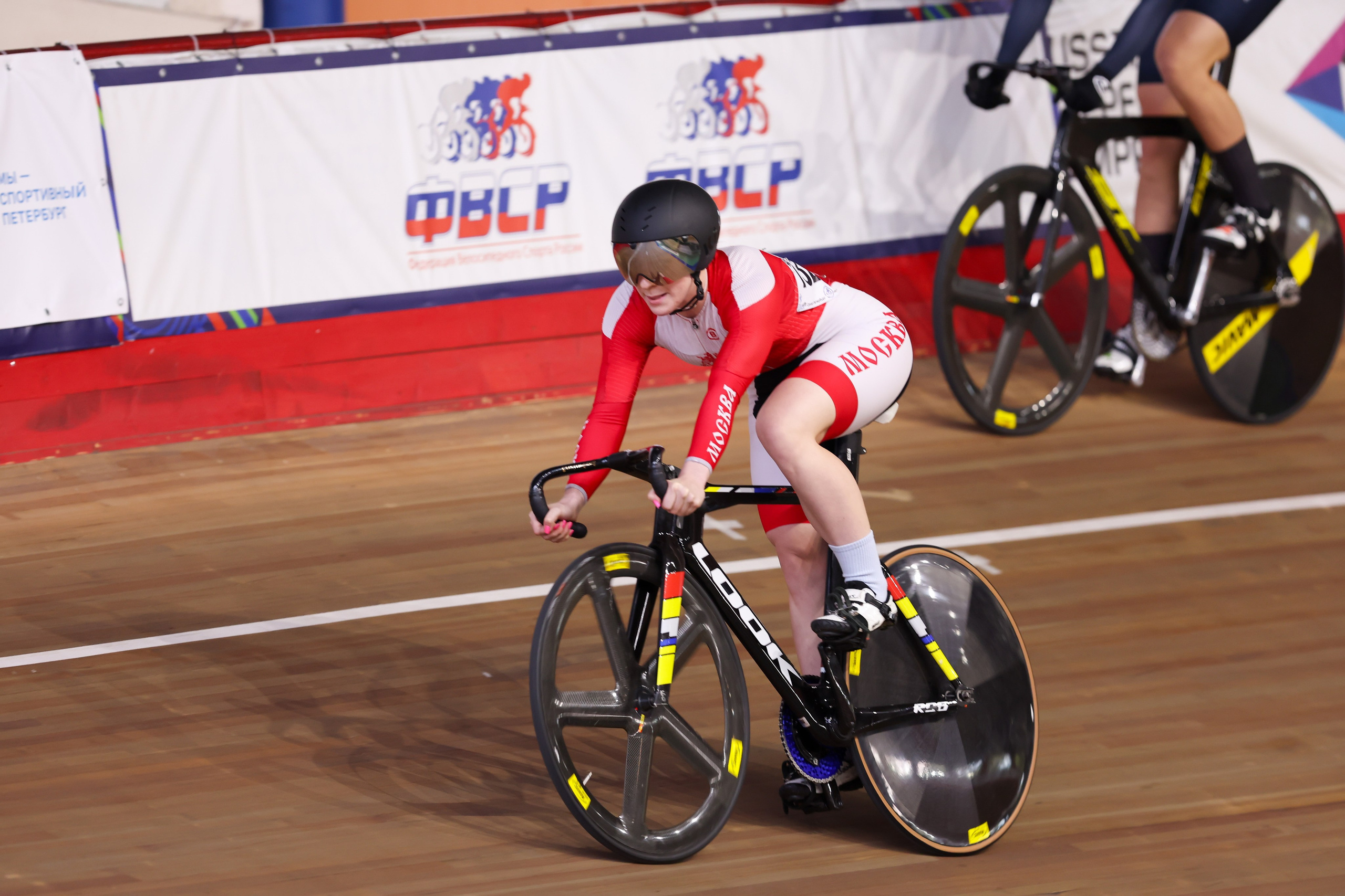 Первенство России по велогонкам на треке 04.07.2025. Спортивный и репортажный фотограф Антон Тереханов