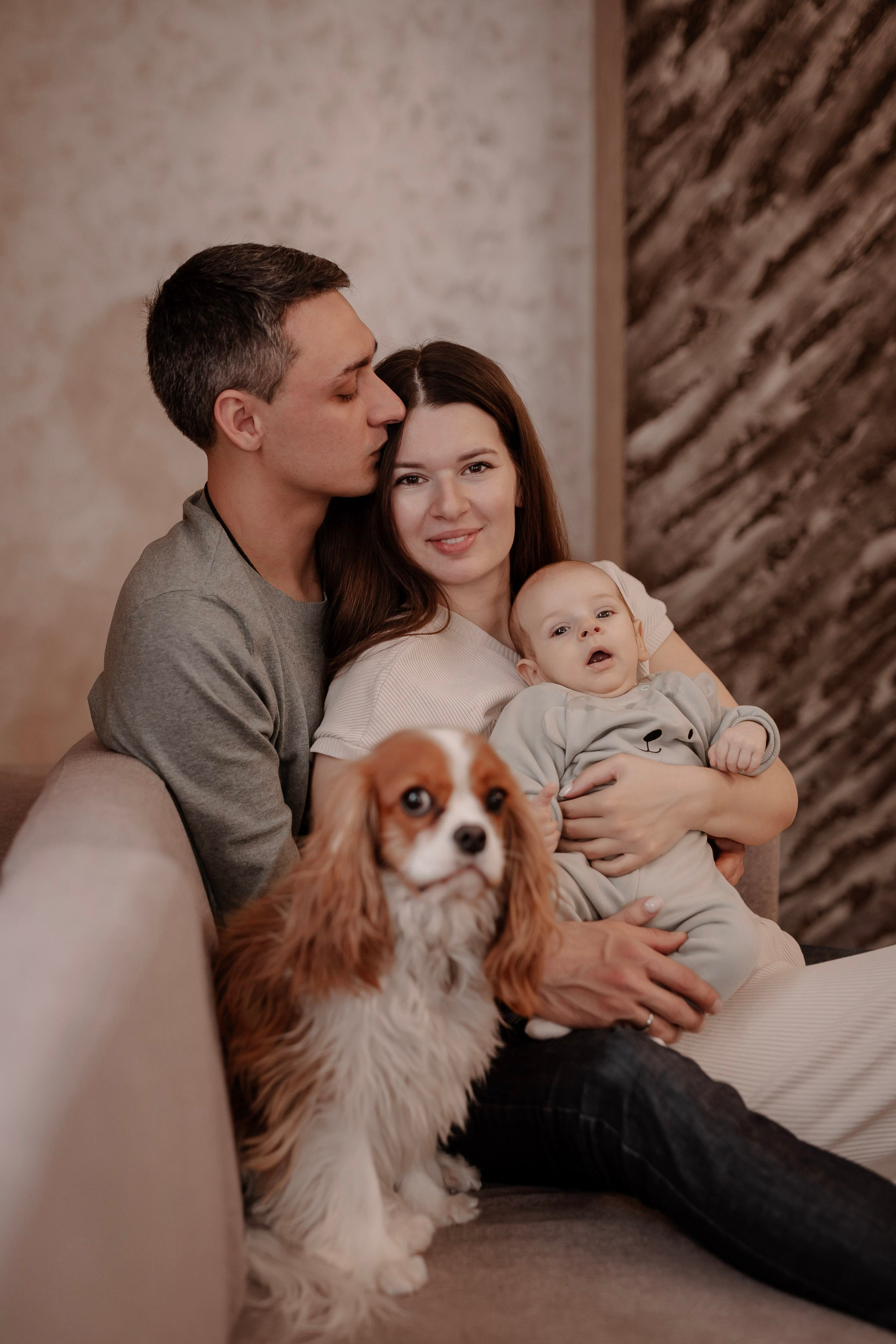 Family at home. Фотограф и ретушер. (Армения/Россия)