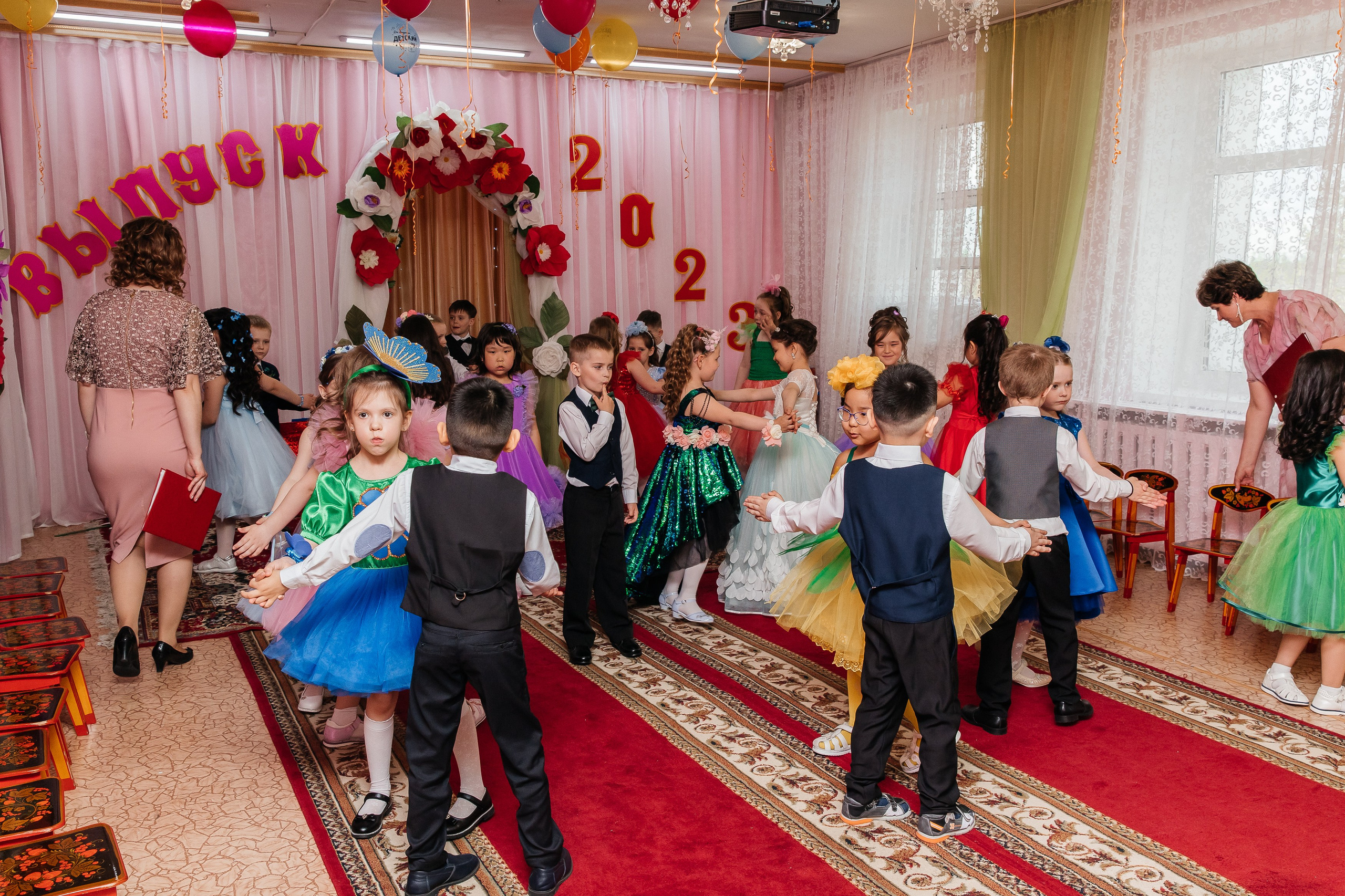 Выпускной Солнышко 2023. Воронистая Анастасия. Фотограф Якутия, Томпонский район