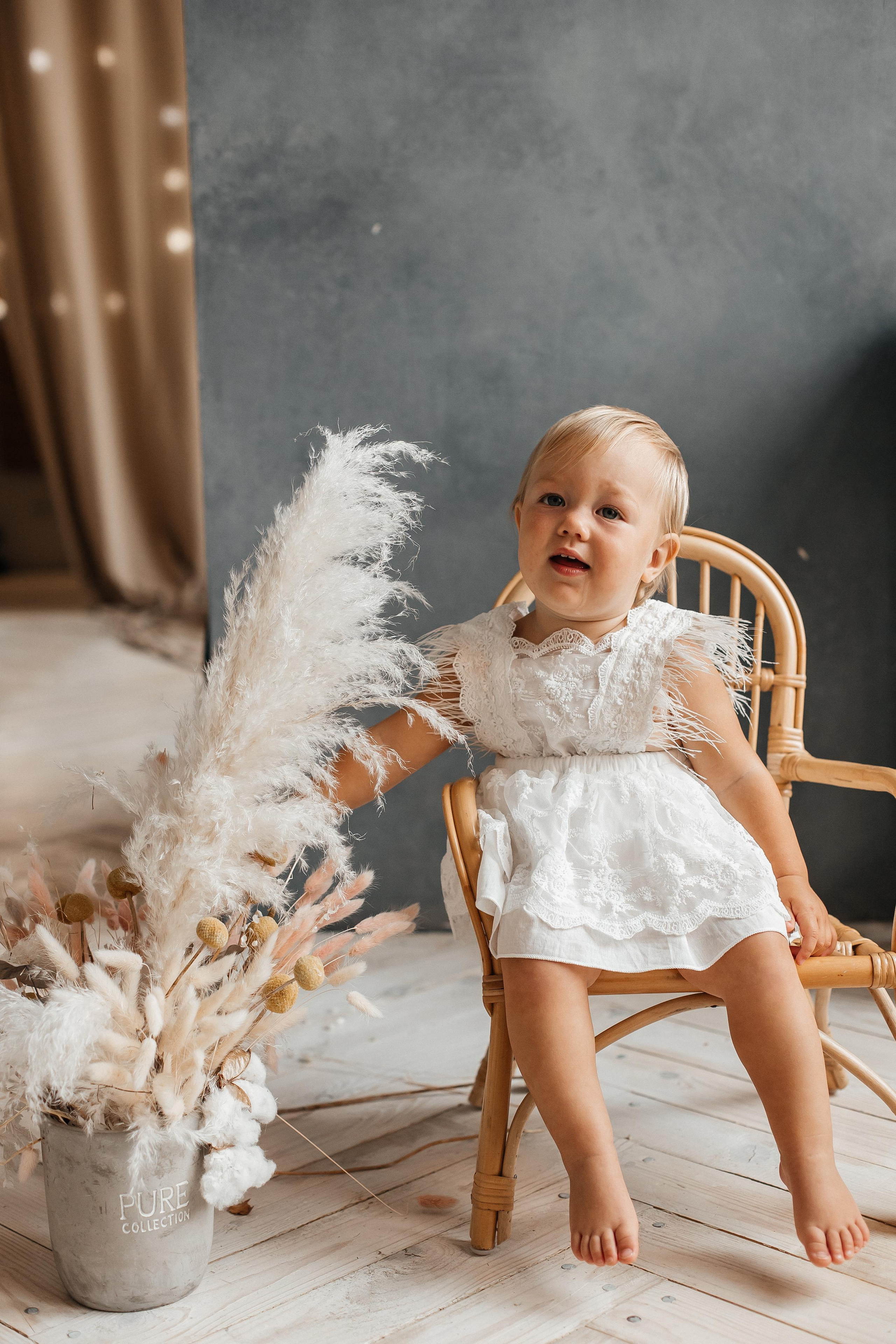 Семейная фотосессия (1 годик). Фотограф Авилова Дарья ● Тюмень● Съемка больших семей ●Архив поколений