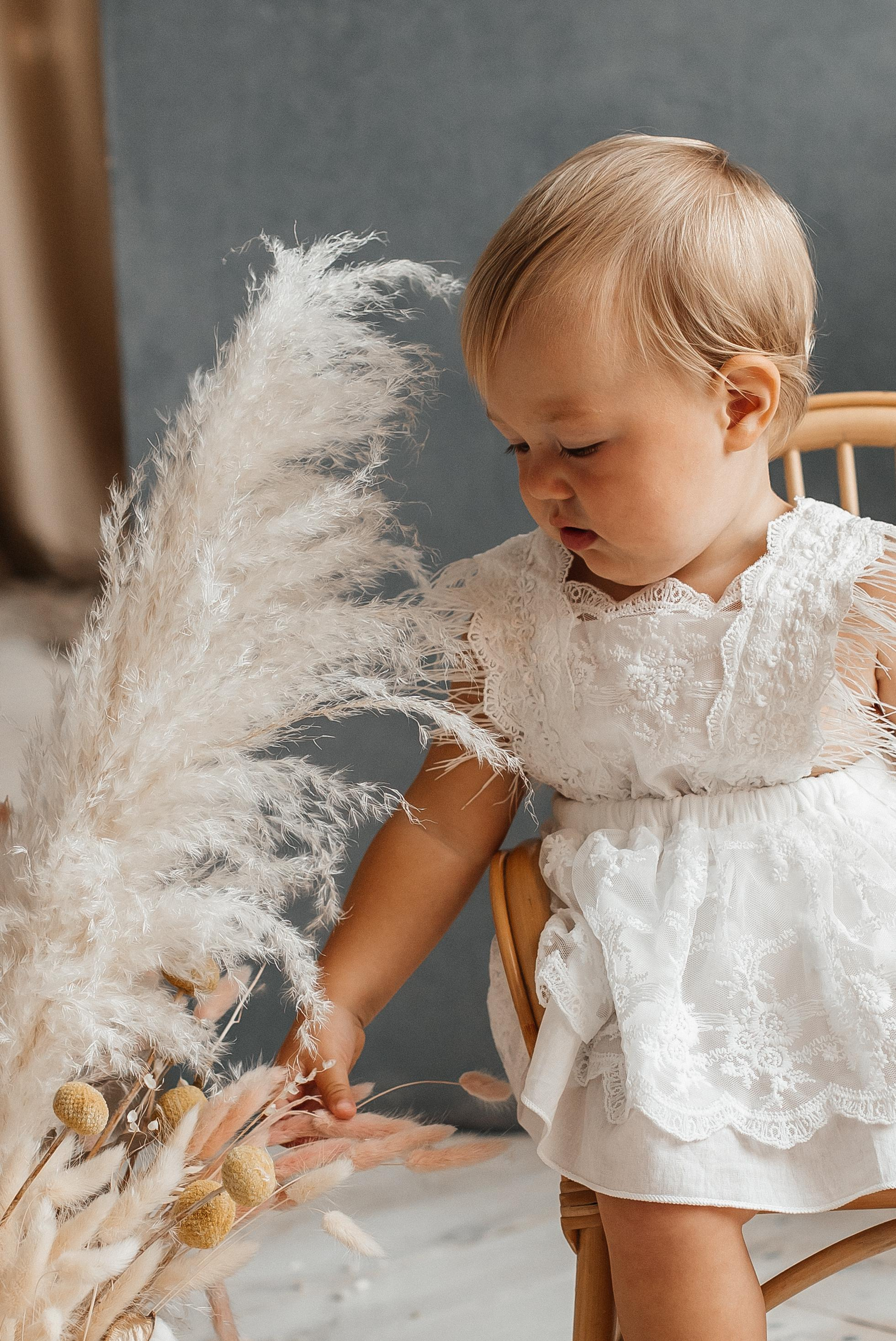 Семейная фотосессия (1 годик). Фотограф Авилова Дарья ● Тюмень● Съемка больших семей ●Архив поколений