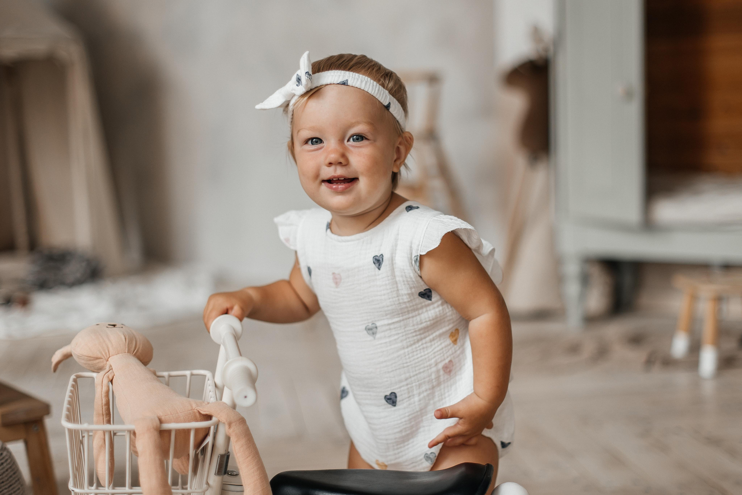 Семейная фотосессия (1 годик). Фотограф Авилова Дарья ● Тюмень● Съемка больших семей ●Архив поколений