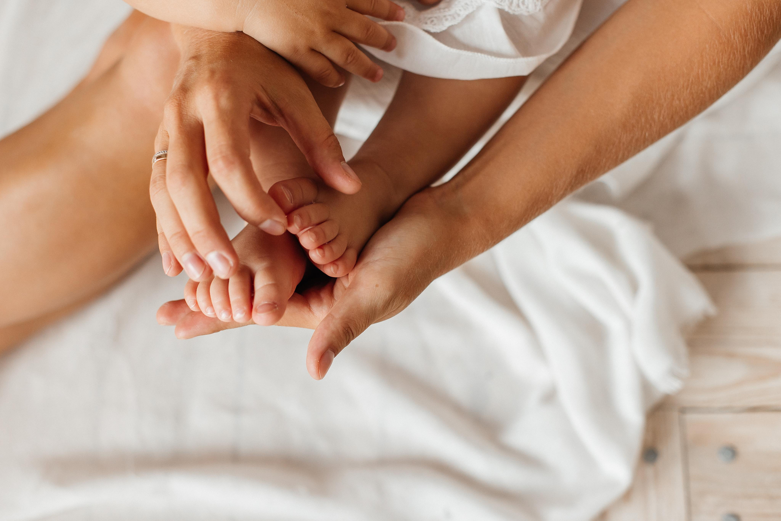 Семейная фотосессия (1 годик). Фотограф Авилова Дарья ● Тюмень● Съемка больших семей ●Архив поколений