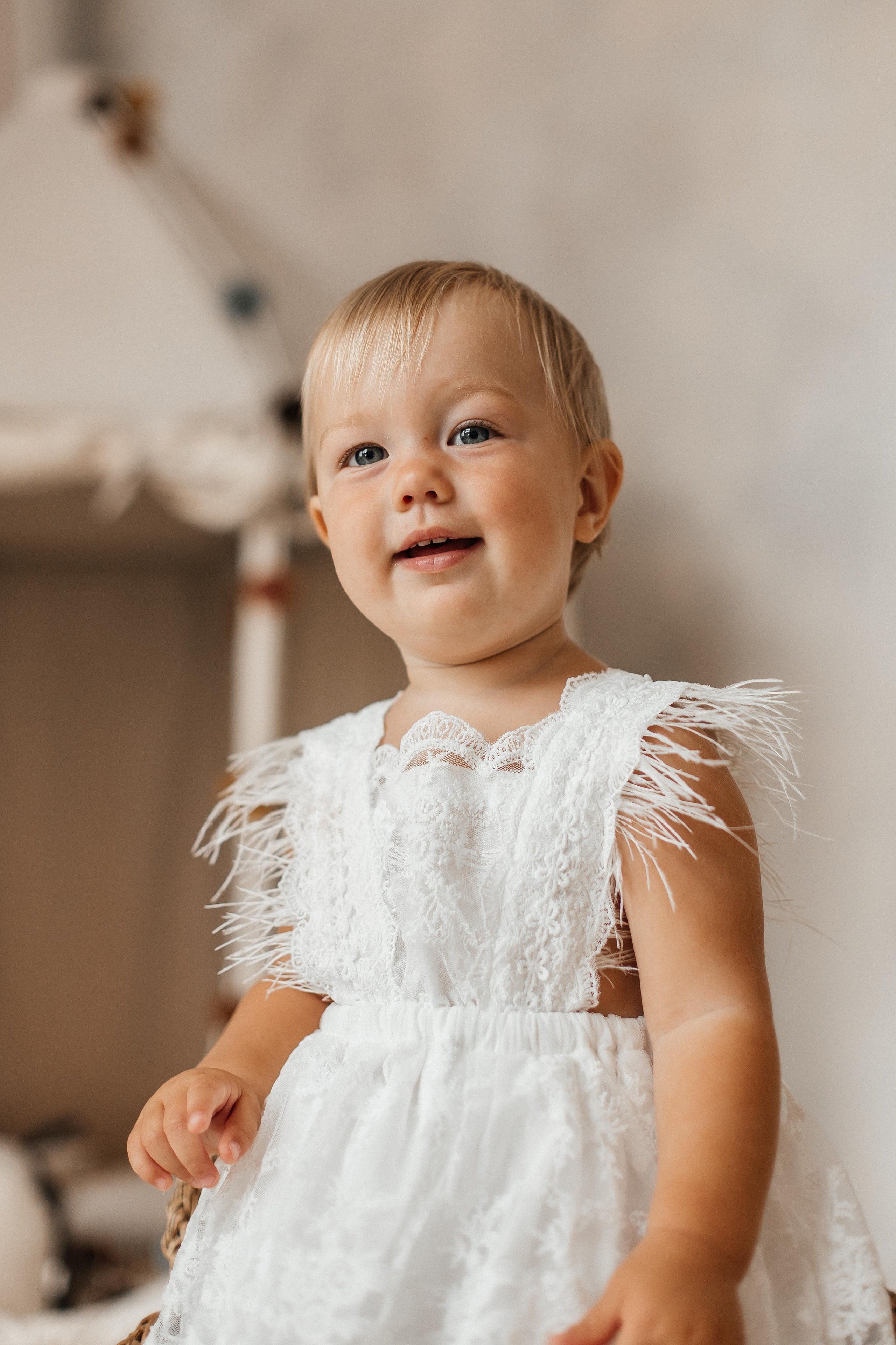 Семейная фотосессия (1 годик). Фотограф Авилова Дарья ● Тюмень● Съемка больших семей ●Архив поколений