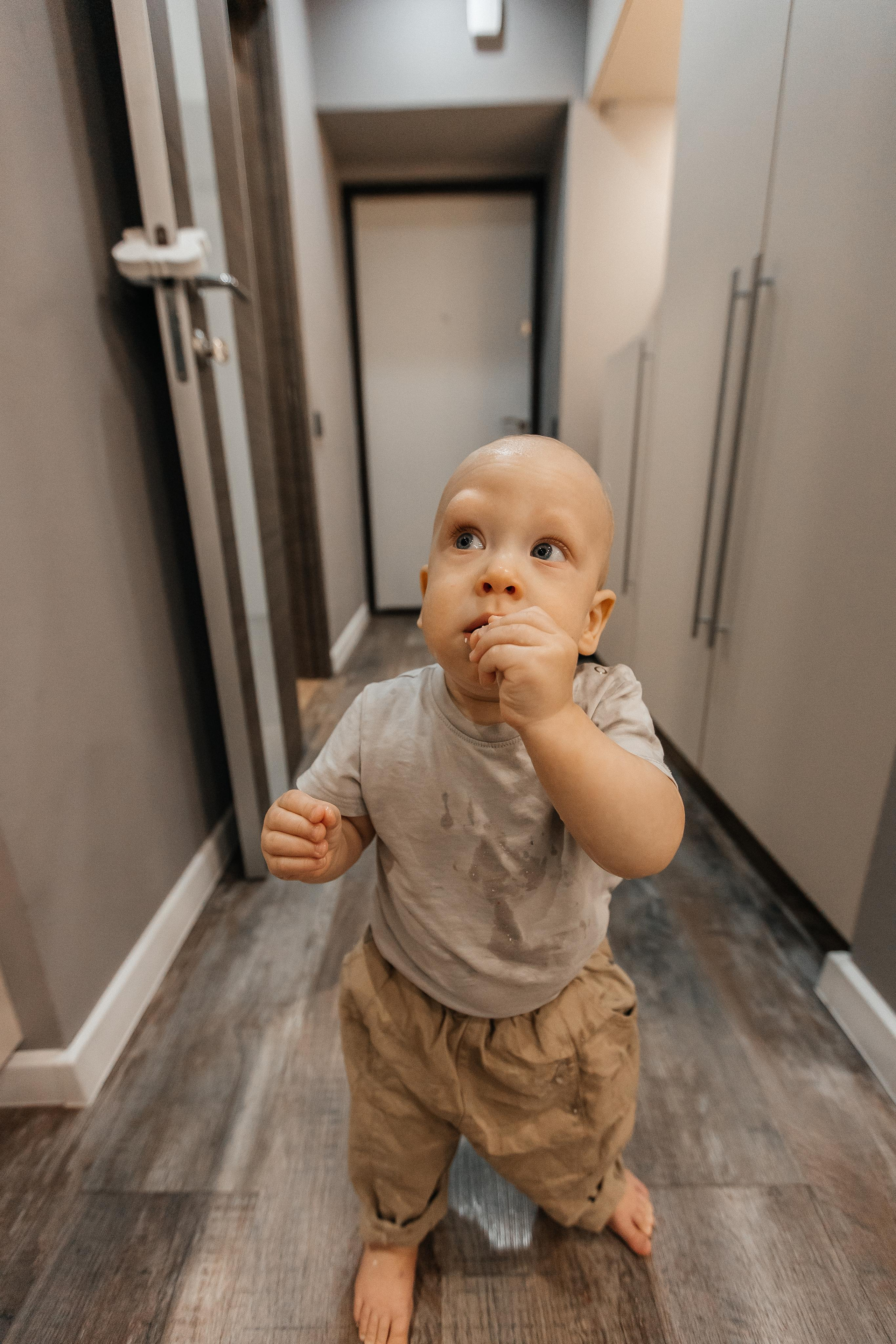 1 год дома. Фотограф Авилова Дарья ● Тюмень● Съемка больших семей ●Архив поколений