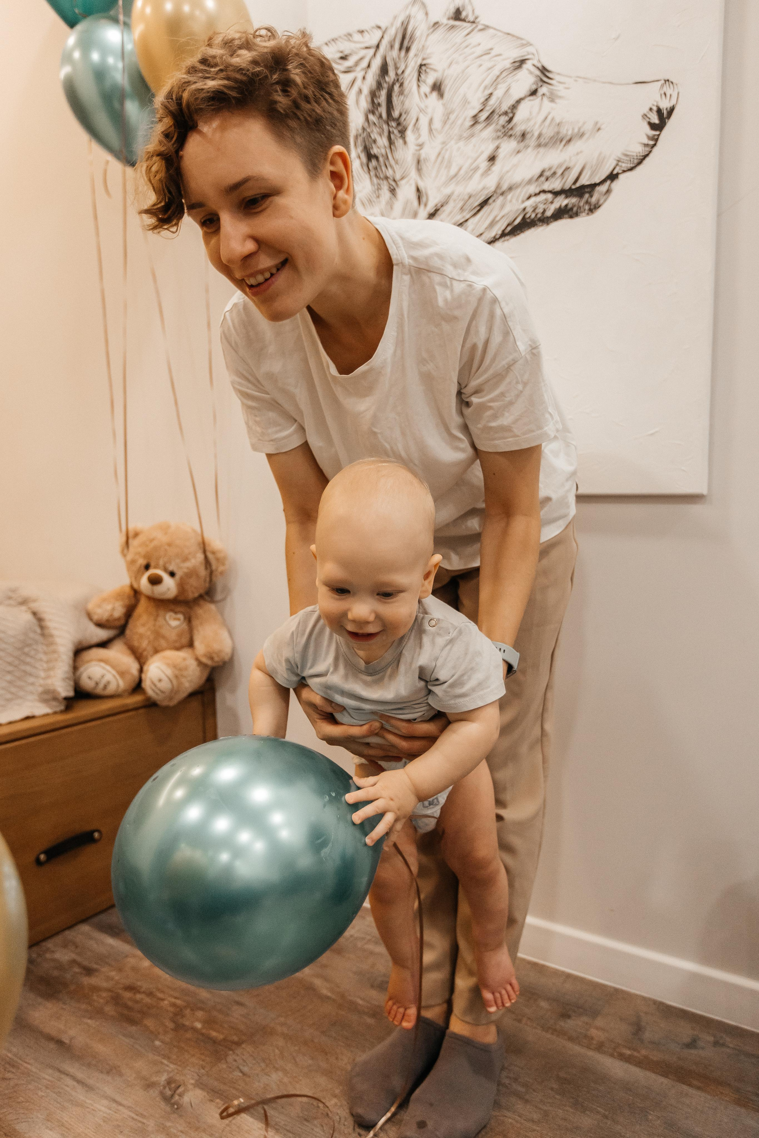 1 год дома. Фотограф Авилова Дарья ● Тюмень● Съемка больших семей ●Архив поколений