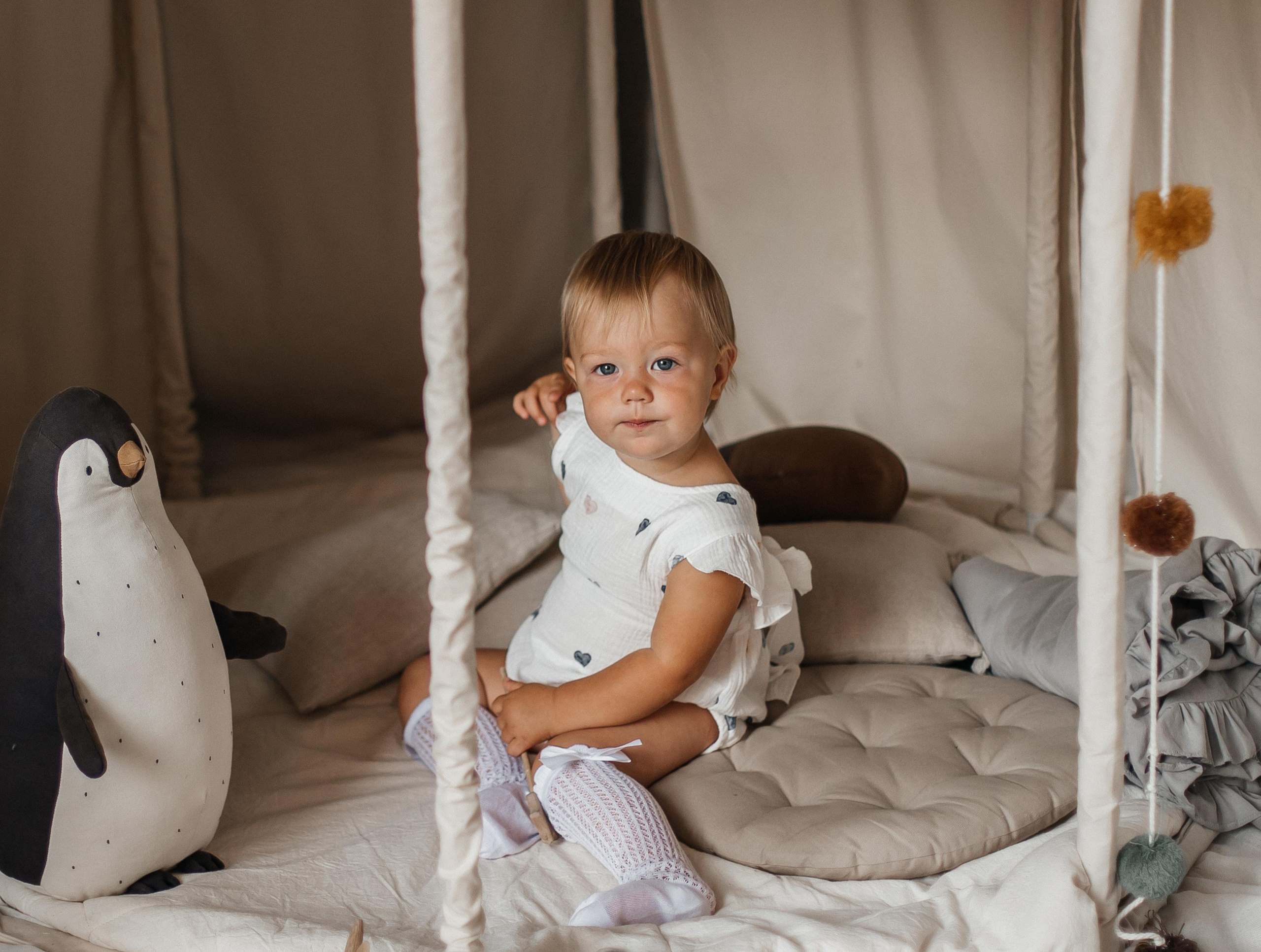 Семейная фотосессия (1 годик). Фотограф Авилова Дарья ● Тюмень● Съемка больших семей ●Архив поколений