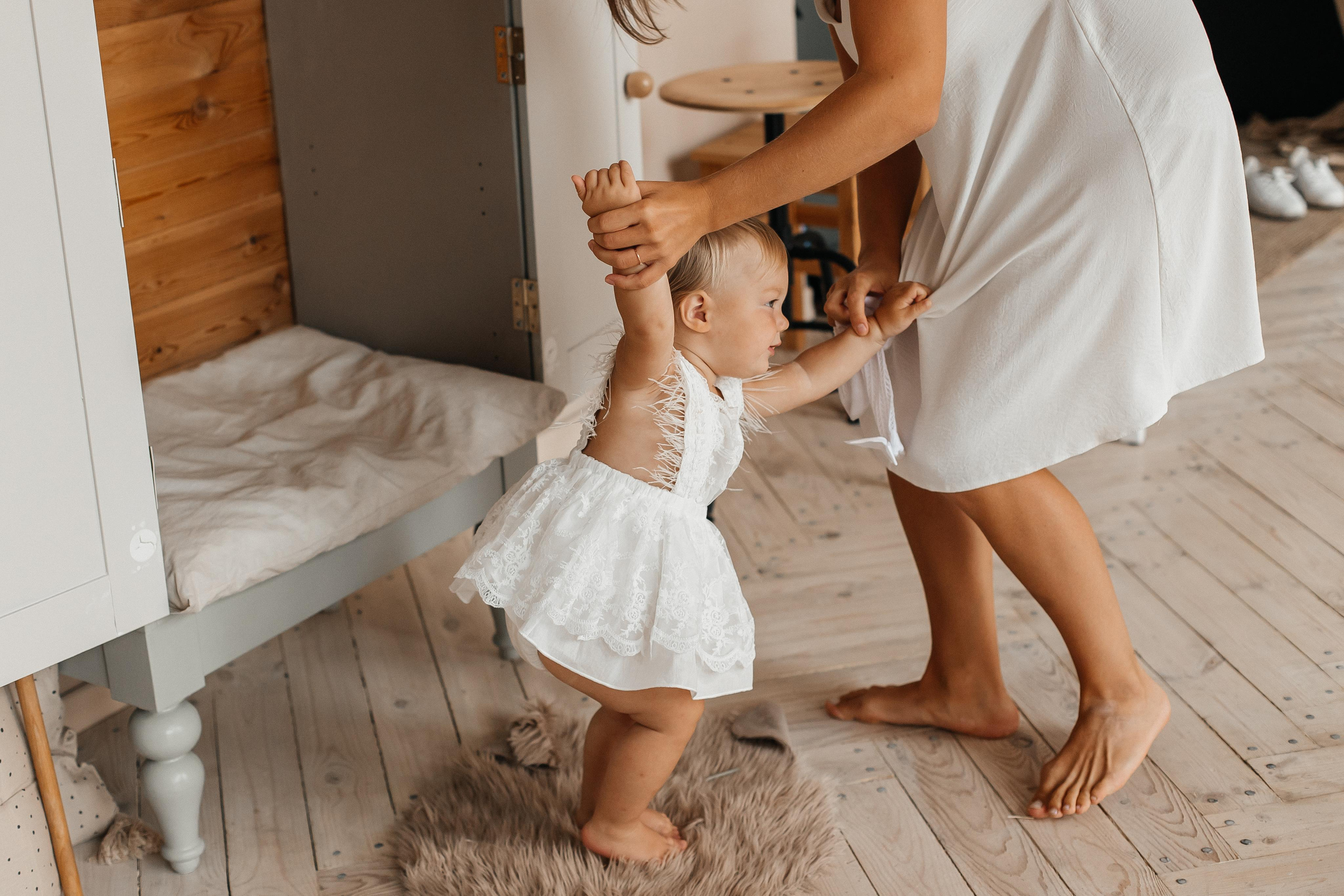 Семейная фотосессия (1 годик). Фотограф Авилова Дарья ● Тюмень● Съемка больших семей ●Архив поколений