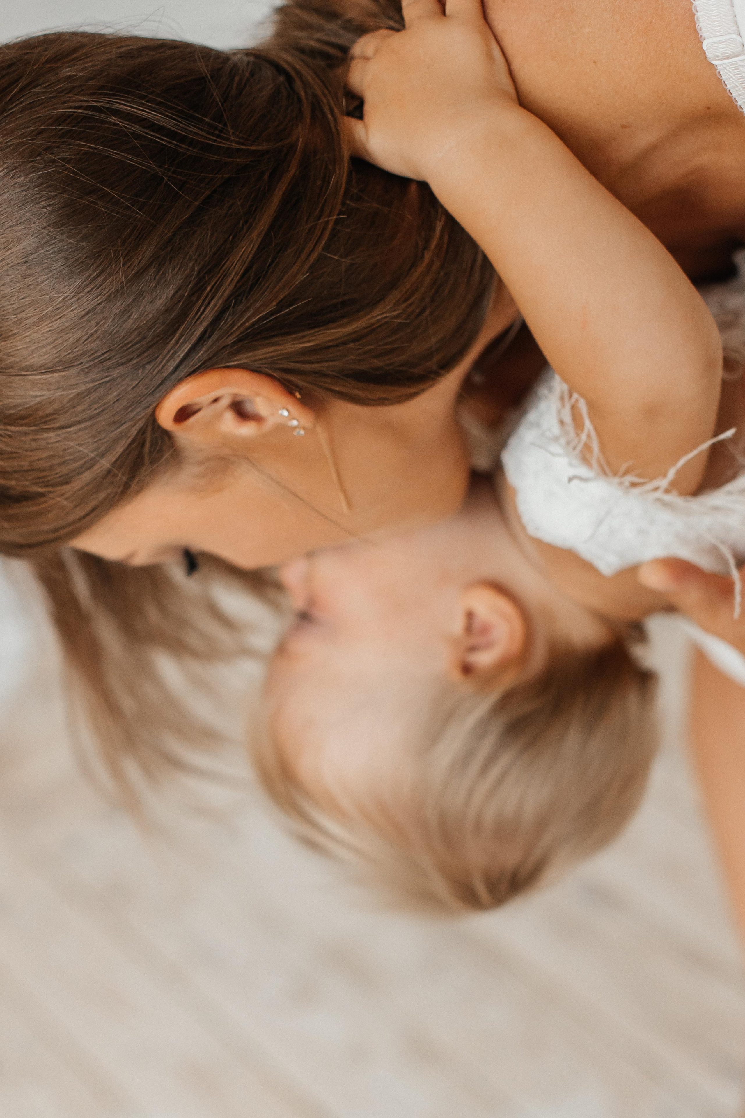 Семейная фотосессия (1 годик). Фотограф Авилова Дарья ● Тюмень● Съемка больших семей ●Архив поколений