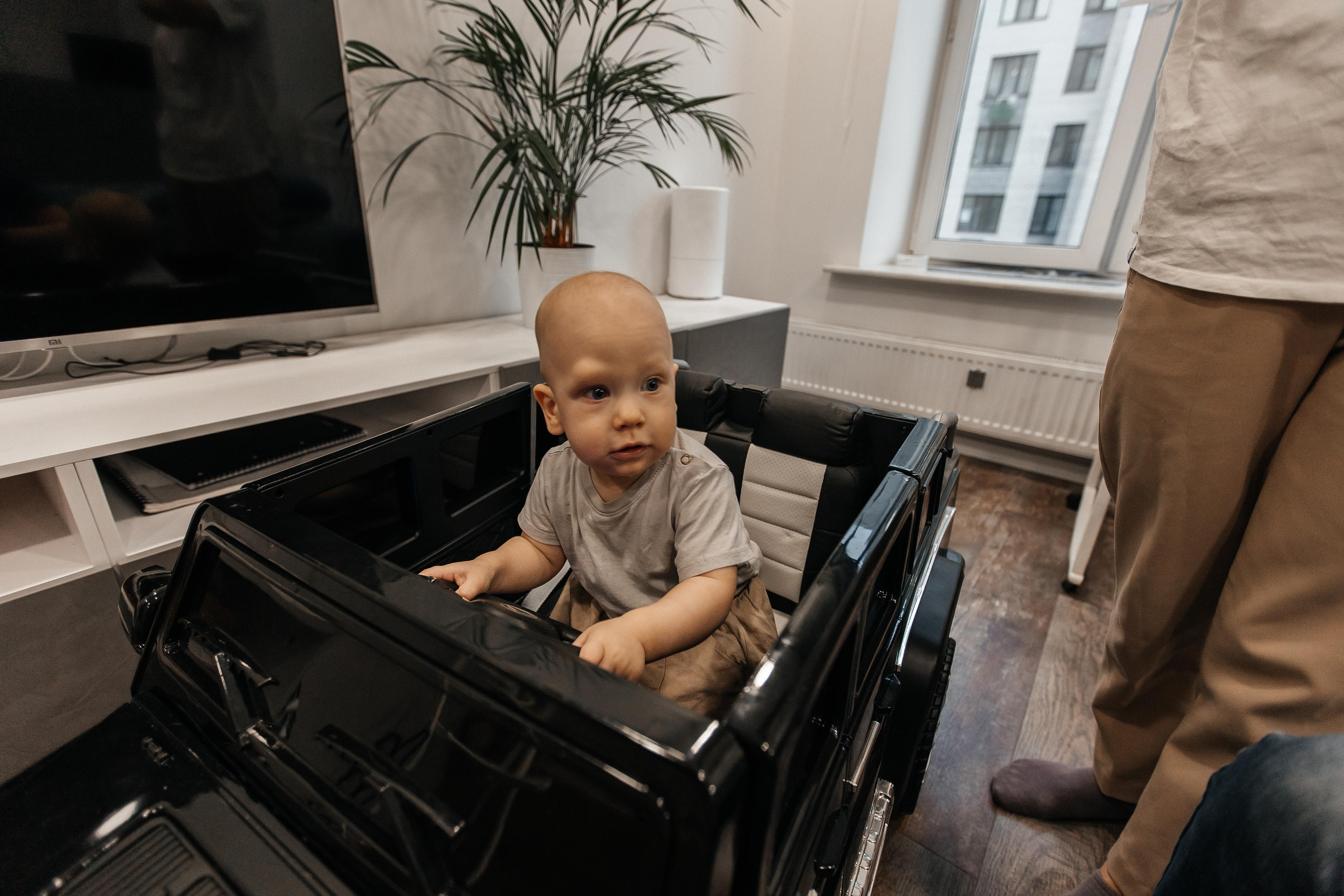 1 год дома. Фотограф Авилова Дарья ● Тюмень● Съемка больших семей ●Архив поколений