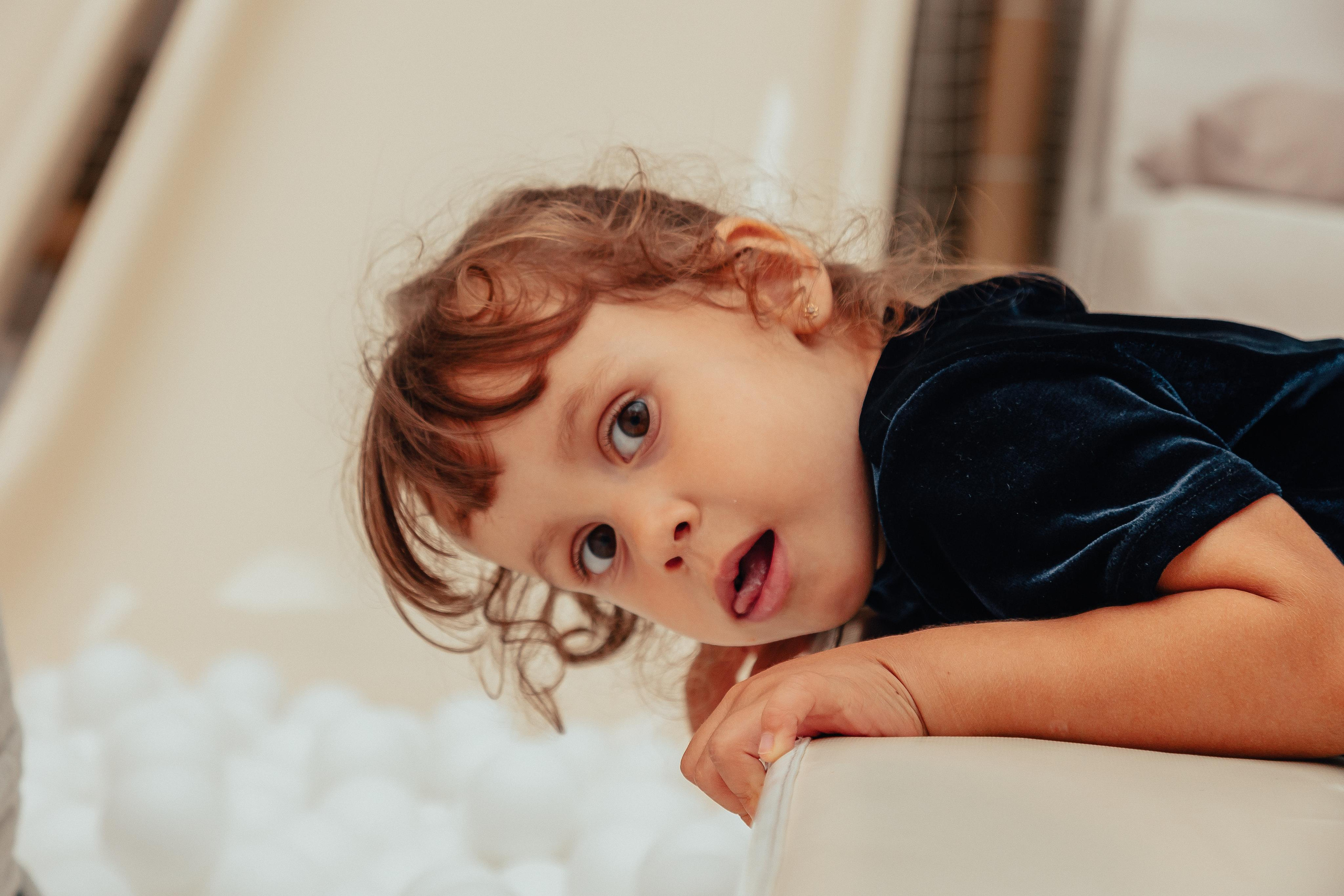 1 год в игровой. Фотограф Авилова Дарья ● Тюмень● Съемка больших семей ●Архив поколений