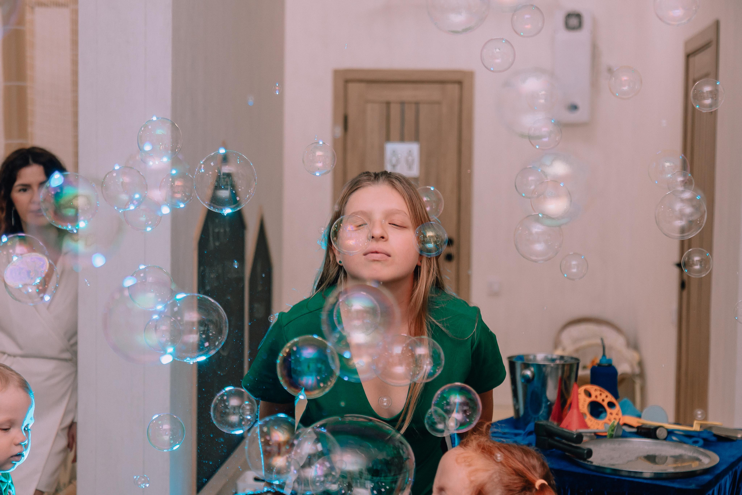 1 год в игровой. Фотограф Авилова Дарья ● Тюмень● Съемка больших семей ●Архив поколений