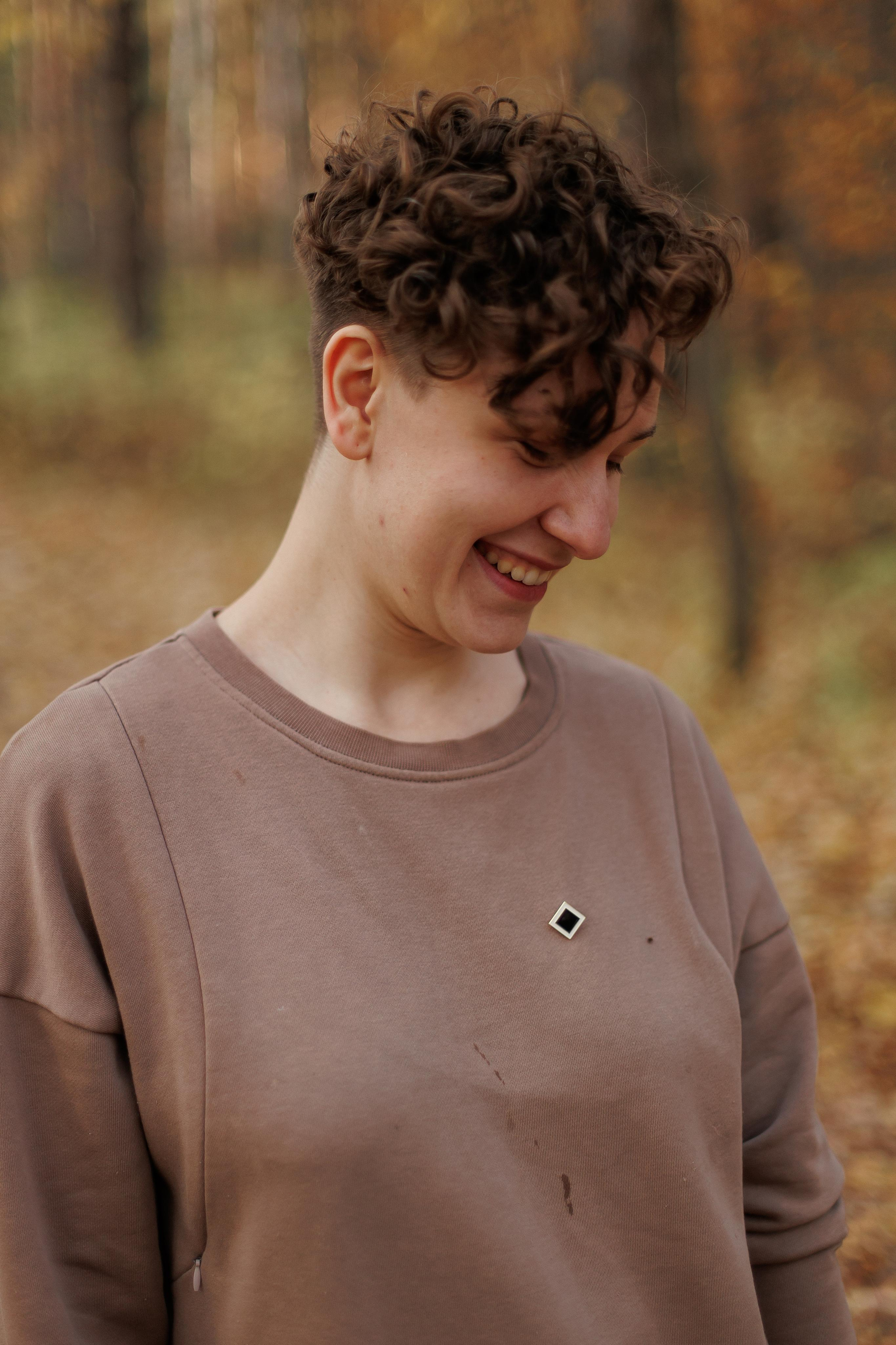 Мама и малыш (прогулка). Фотограф Авилова Дарья ● Тюмень● Съемка больших семей ●Архив поколений