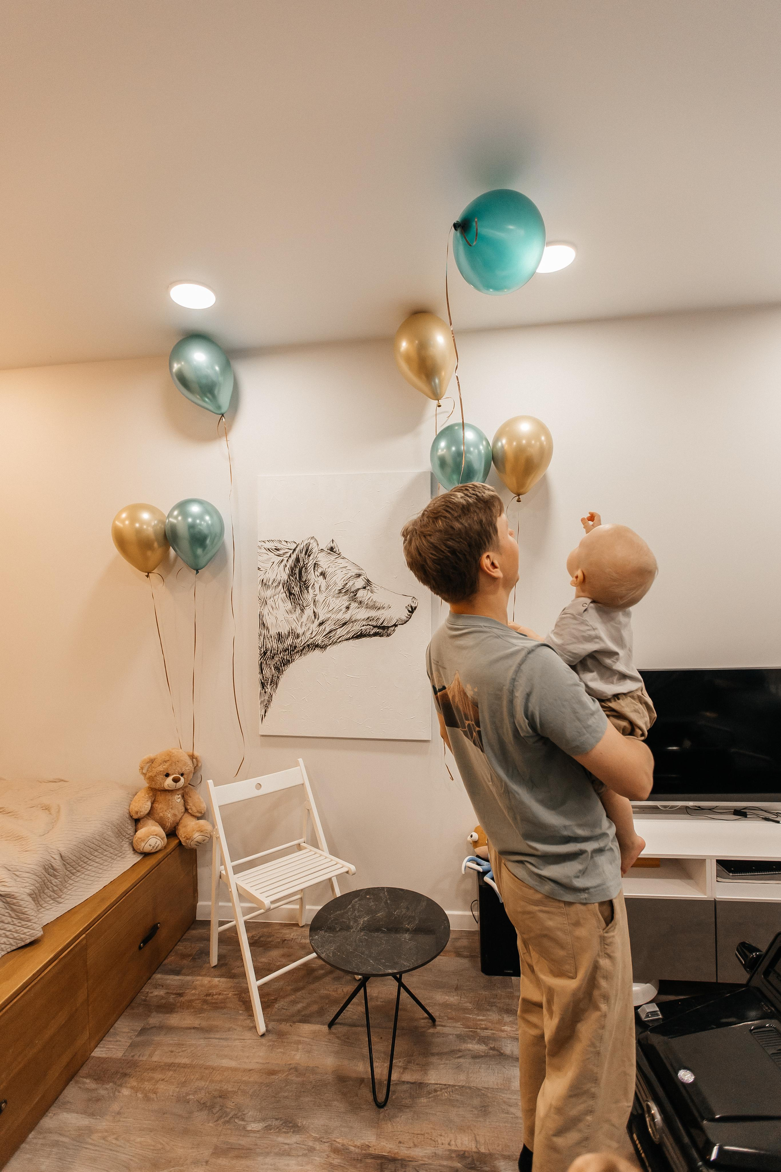 1 год дома. Фотограф Авилова Дарья ● Тюмень● Съемка больших семей ●Архив поколений