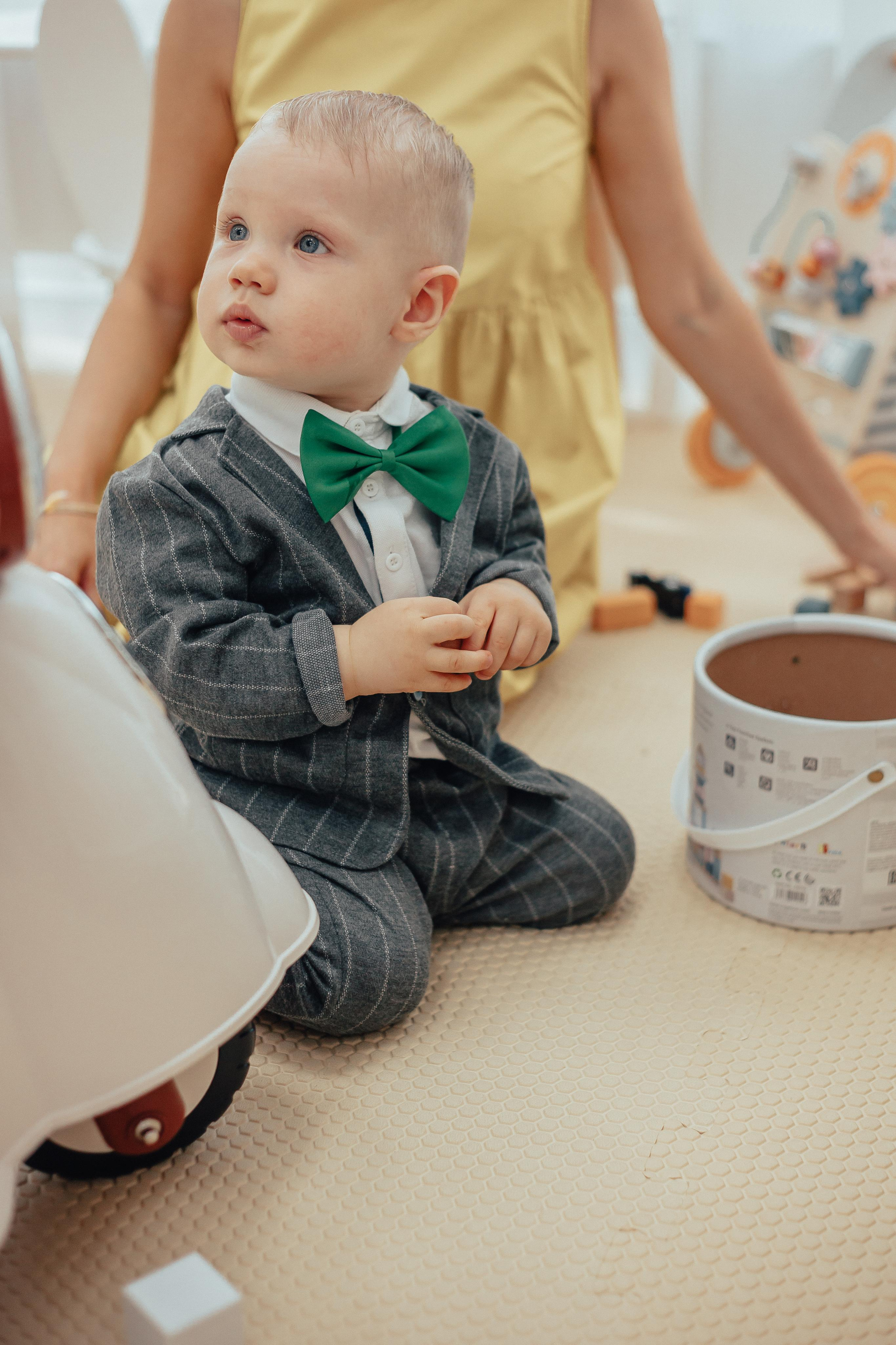 1 год в игровой. Фотограф Авилова Дарья ● Тюмень● Съемка больших семей ●Архив поколений