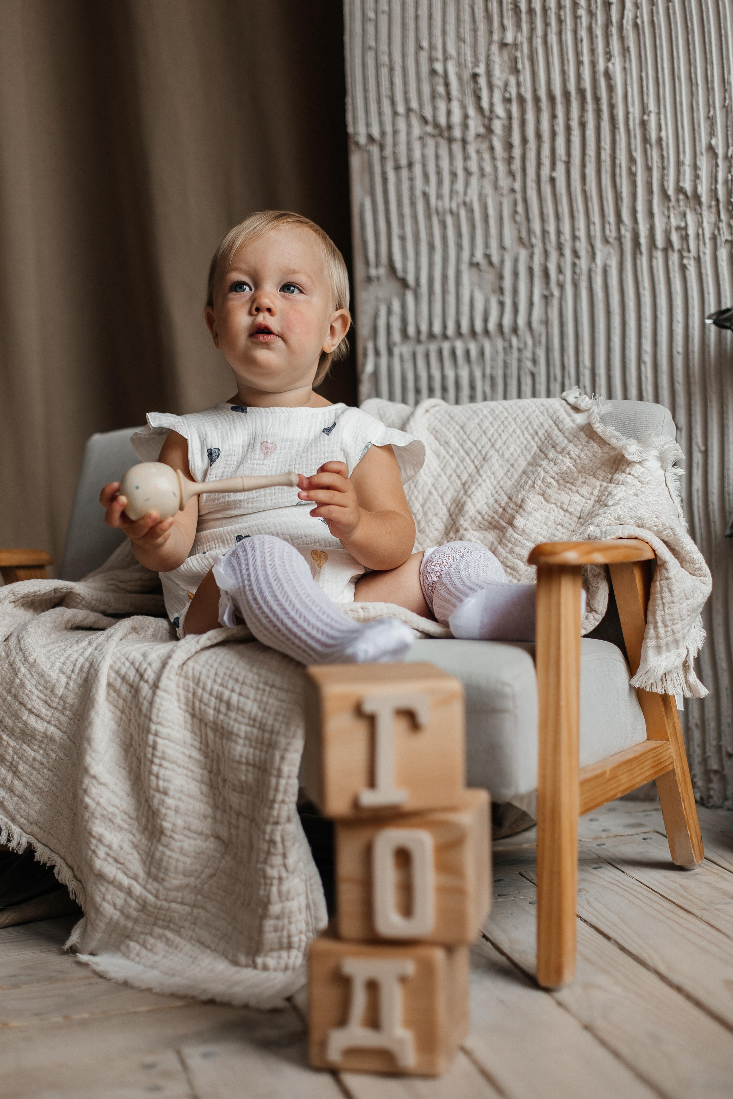 Семейная фотосессия (1 годик). Фотограф Авилова Дарья ● Тюмень● Съемка больших семей ●Архив поколений